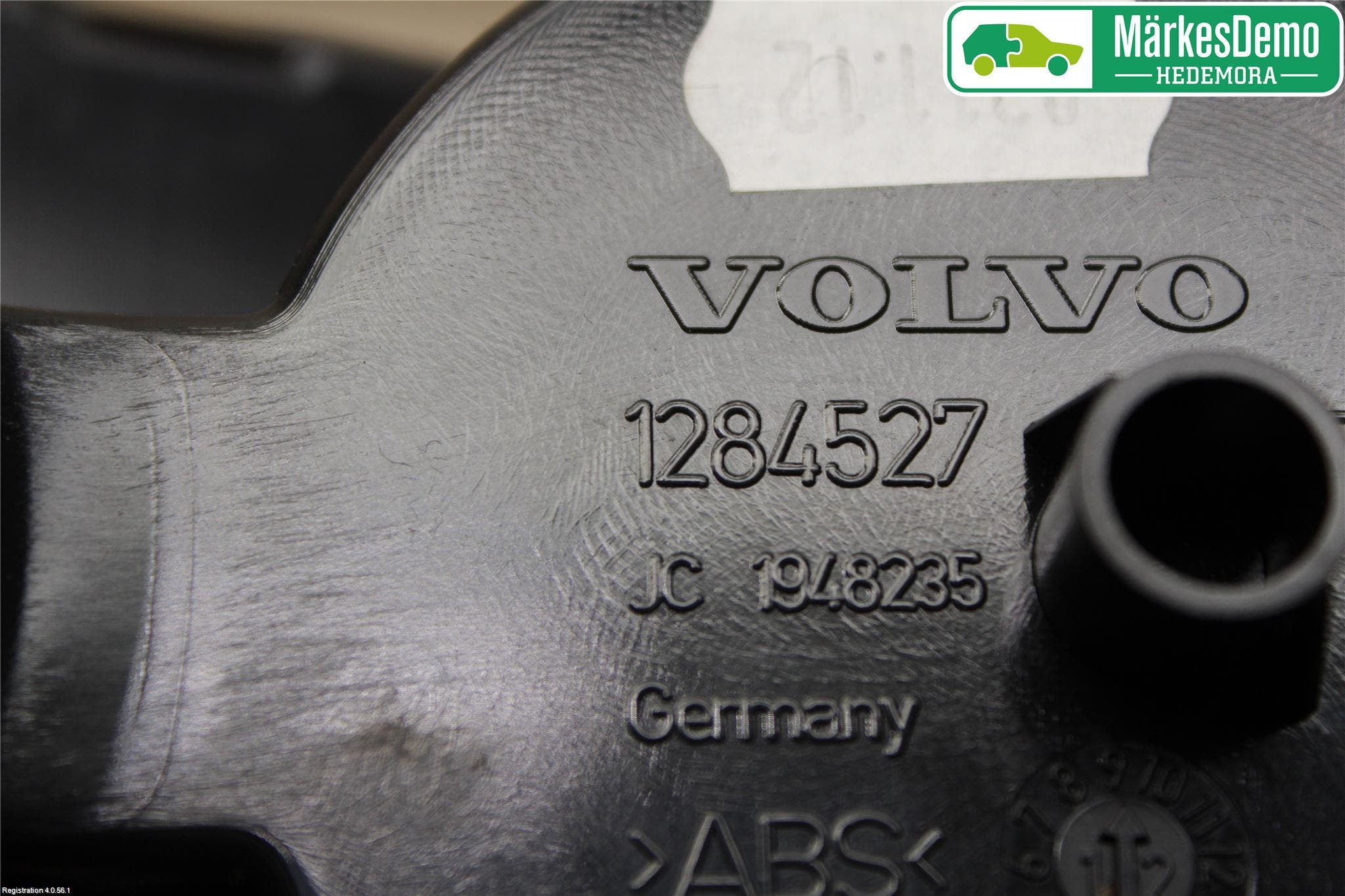 Volvo V60 11-13 Mugghållare