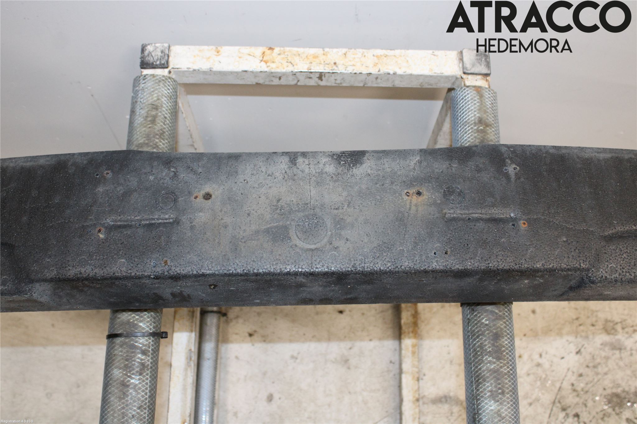 Saab 9-5     06-10 Stötfångar Deformelement Fram