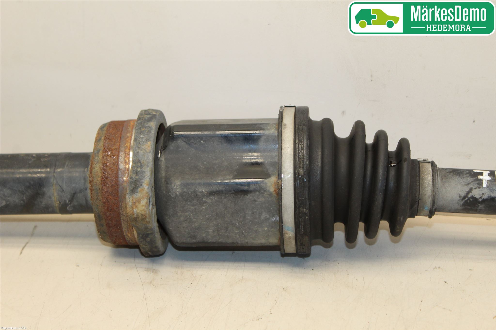Toyota AVENSIS 09-15 Drivaxel Fram Höger