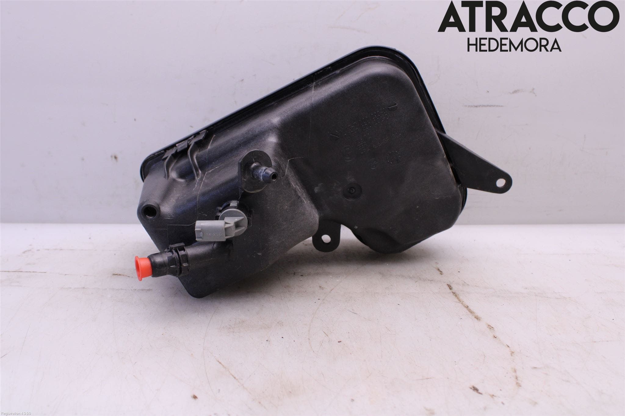 BMW 5 E60/61 Sed/Tou 02-10 Expansionstank
