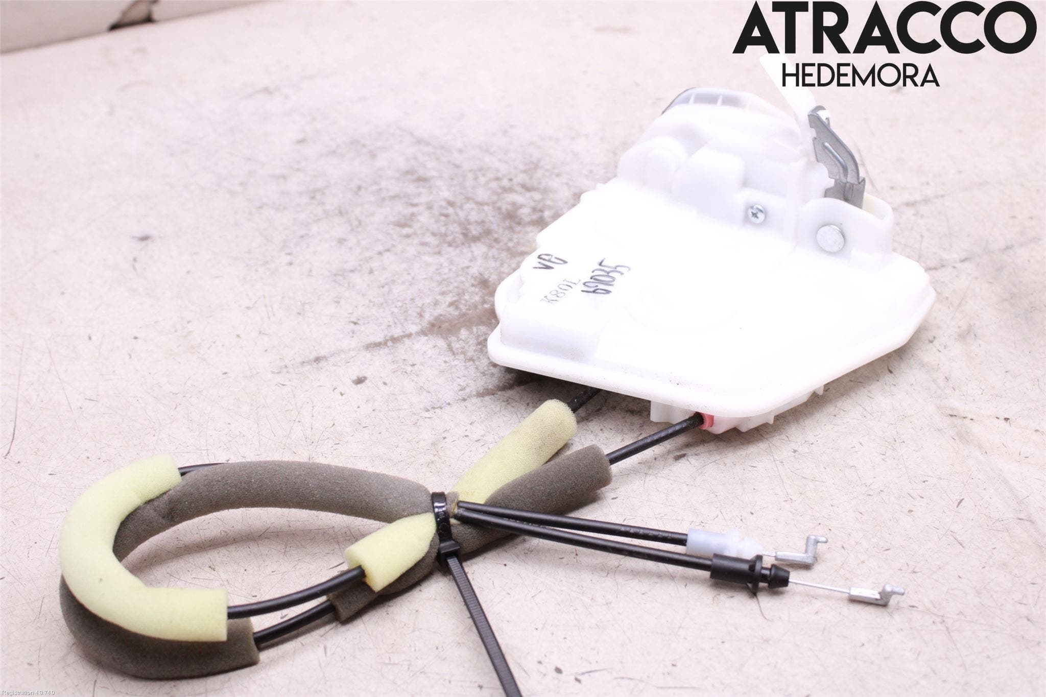 Mazda CX-3 Låskista-Dörrlås