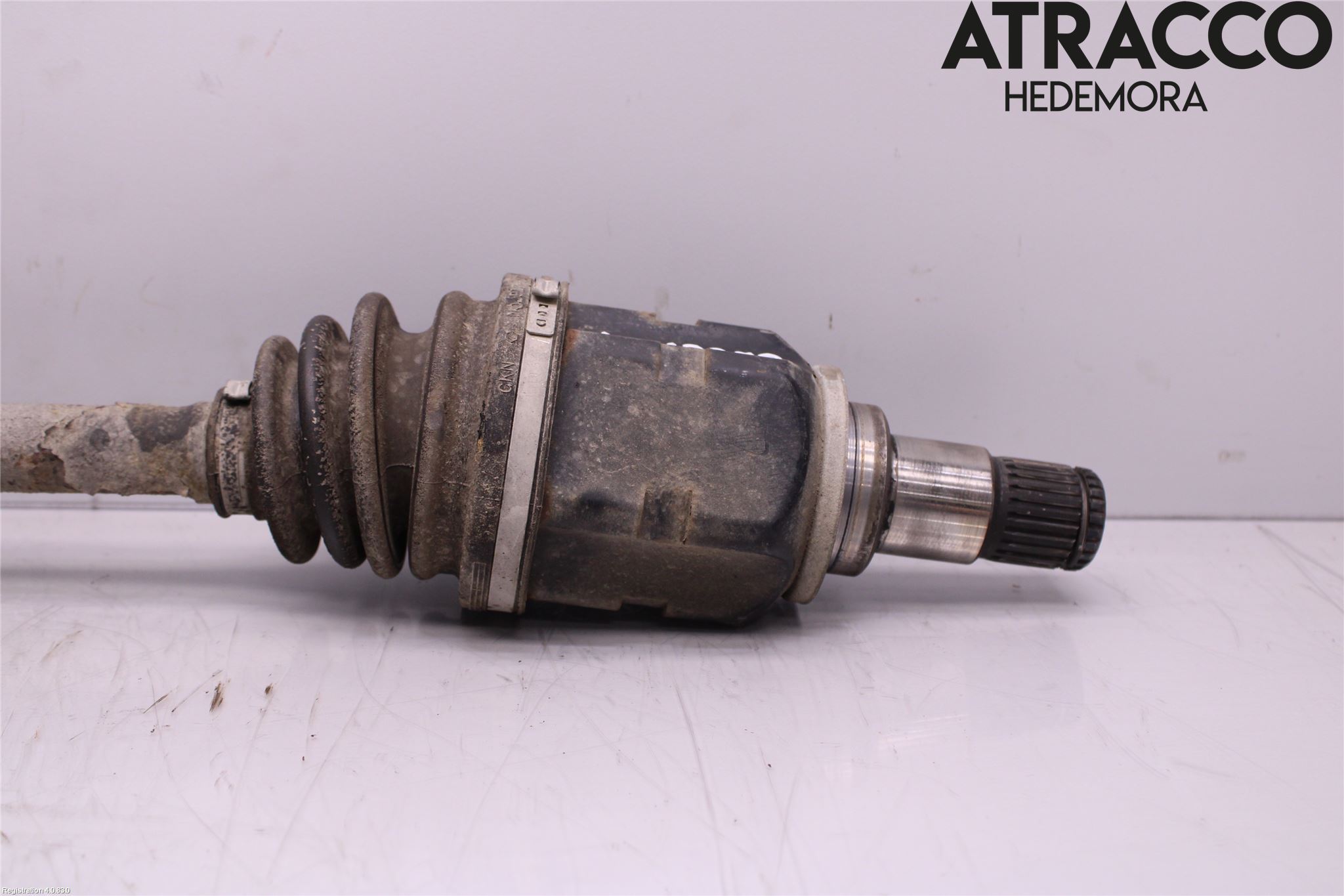 Toyota AVENSIS 07-08 Drivaxel Fram Vänster