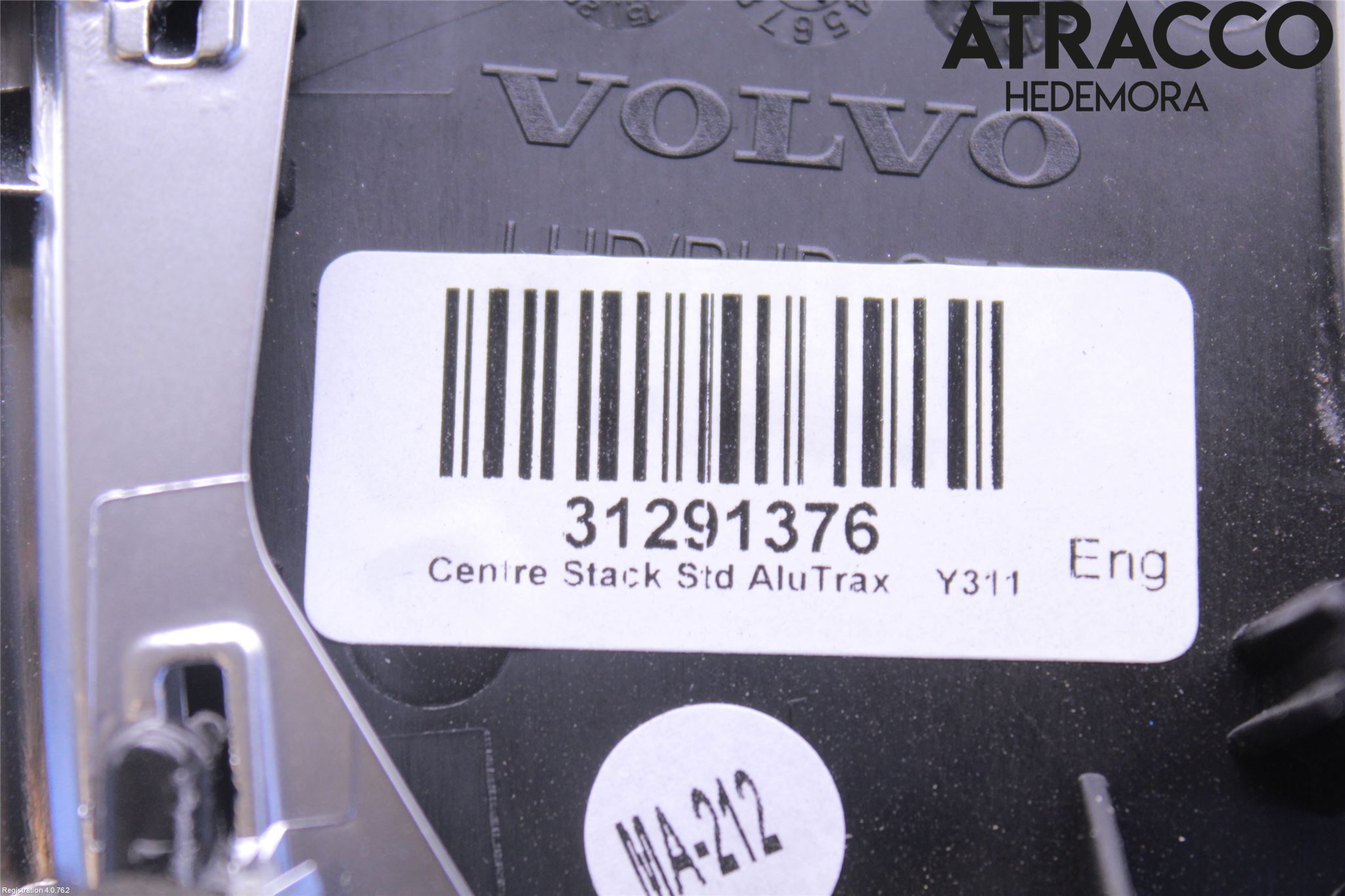 Volvo XC70 14-16 Instrumentkonsoll Mitt