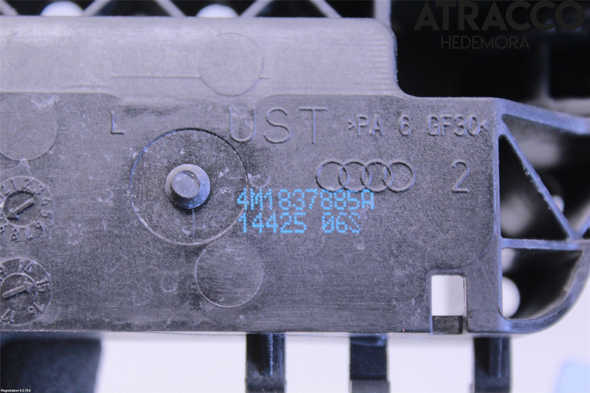 Audi Q7/SQ7 Dörrhandtag Yttre Vä