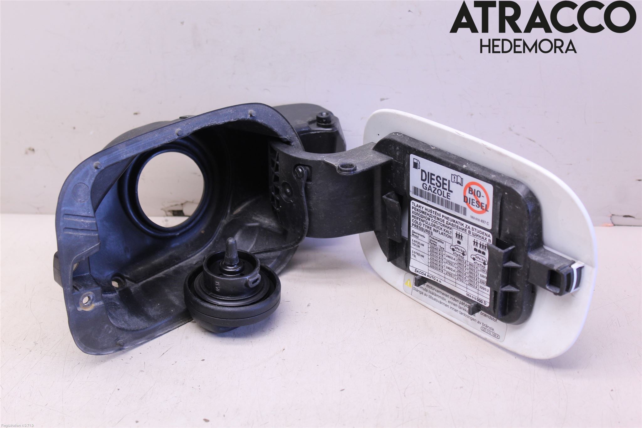 Skoda OCTAVIA (5E) 13-20 Tanklucka