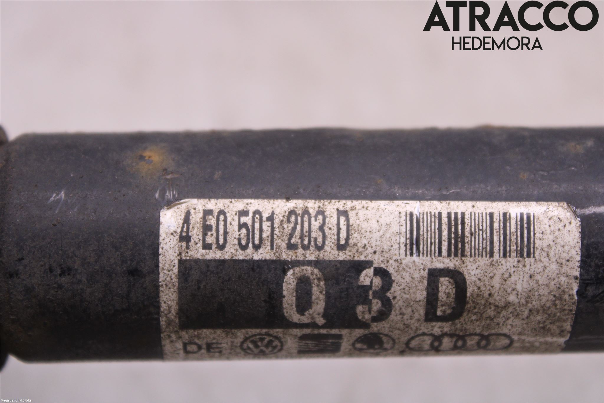 Audi A8/S8 4E  02-09 Drivaxel Bak Vänster