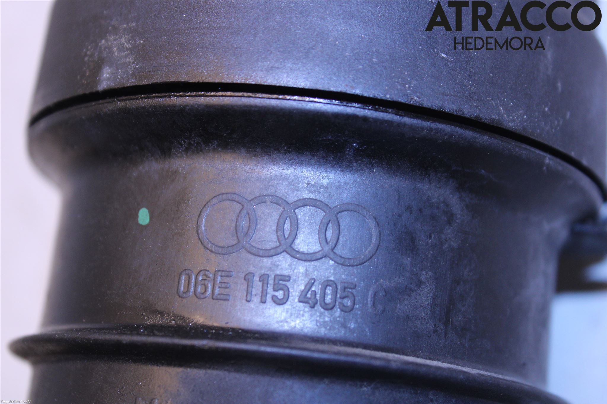 Audi A4/S4 08-11 Oljefilterhållare