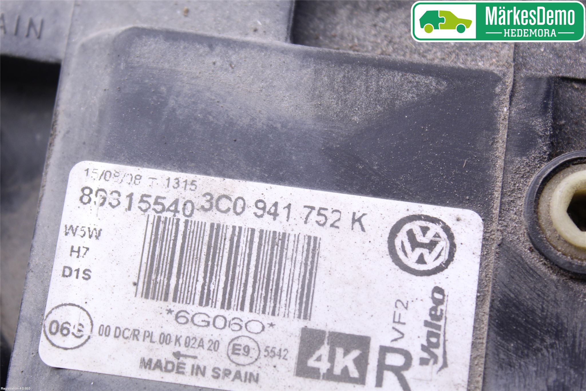 Volkswagen VW PASSAT 05-11 Strålkastare Höger