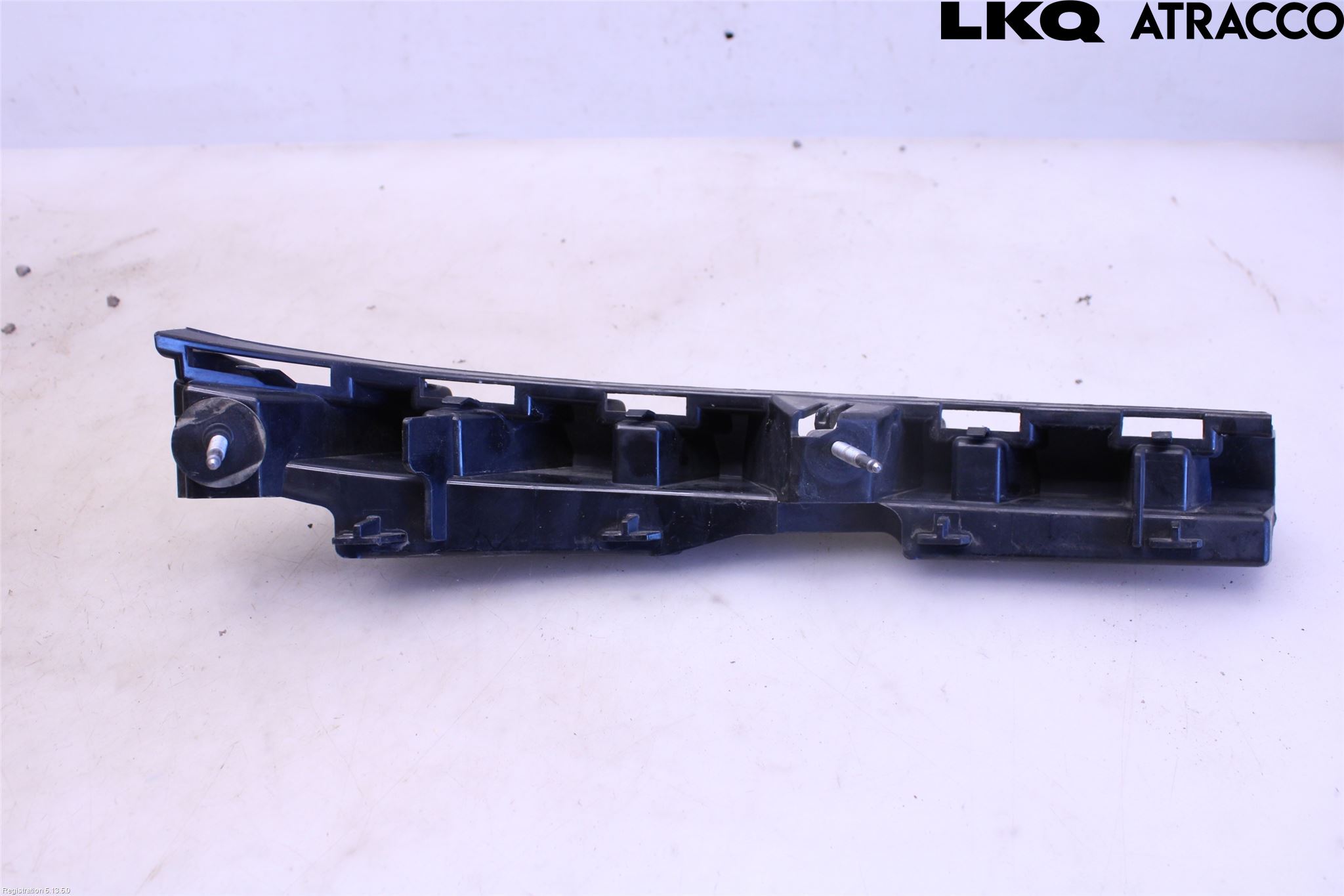 Mercedes-Benz MB CLS (C218/X218) 11-17 Stötfångarfäste Bak Hö