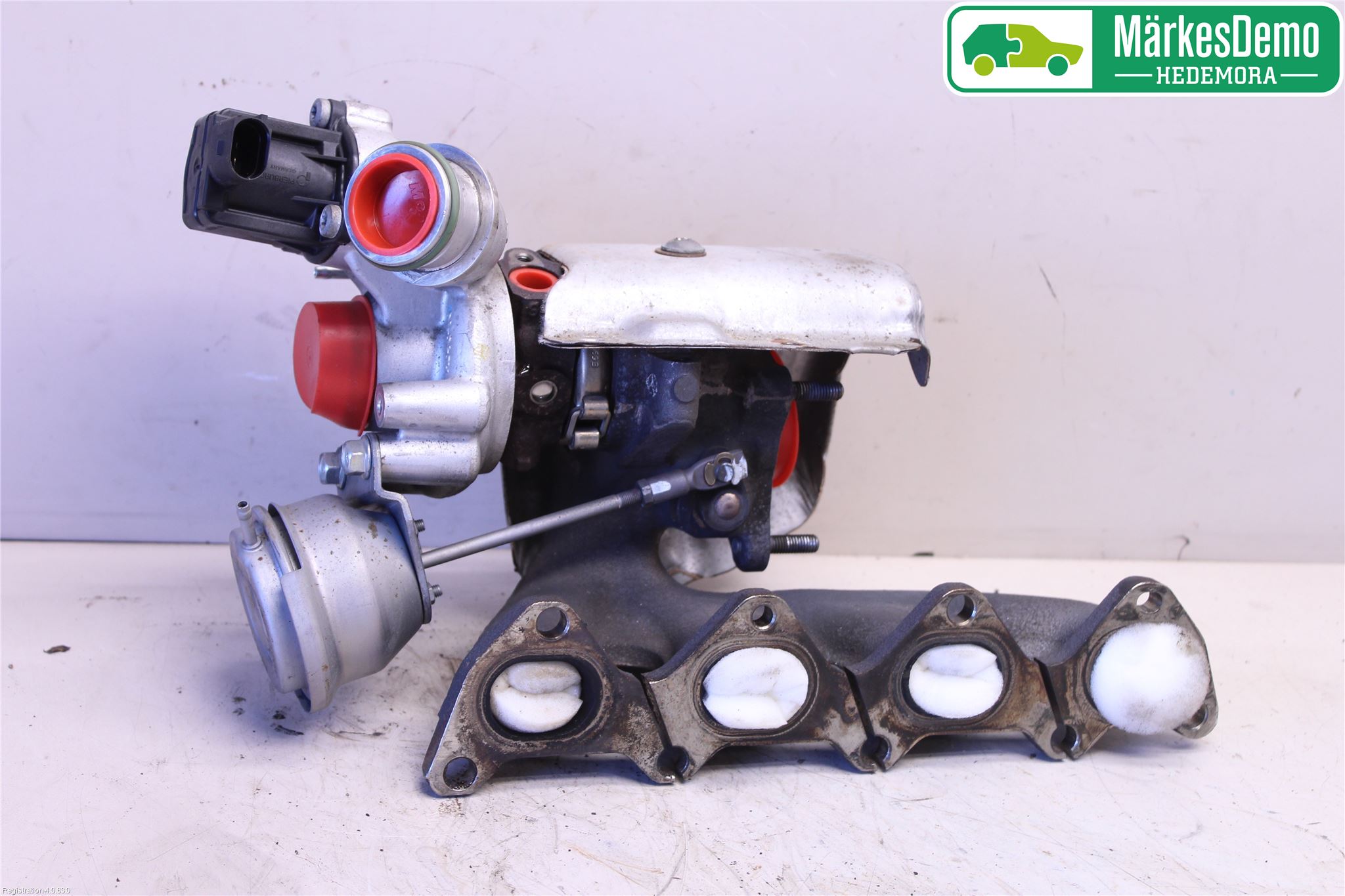 Volkswagen VW GOLF VI 09-13 Turboaggregat