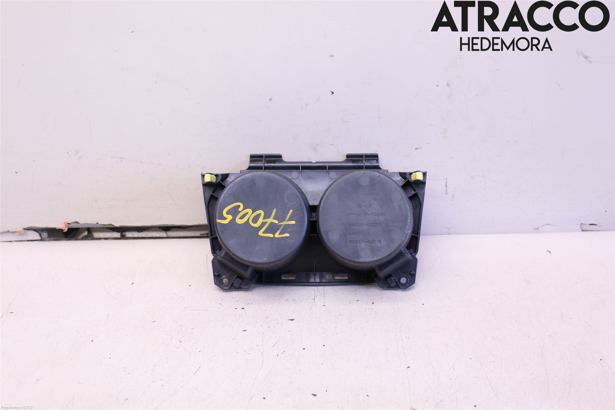 Toyota RAV 4 06-12 Mugghållare