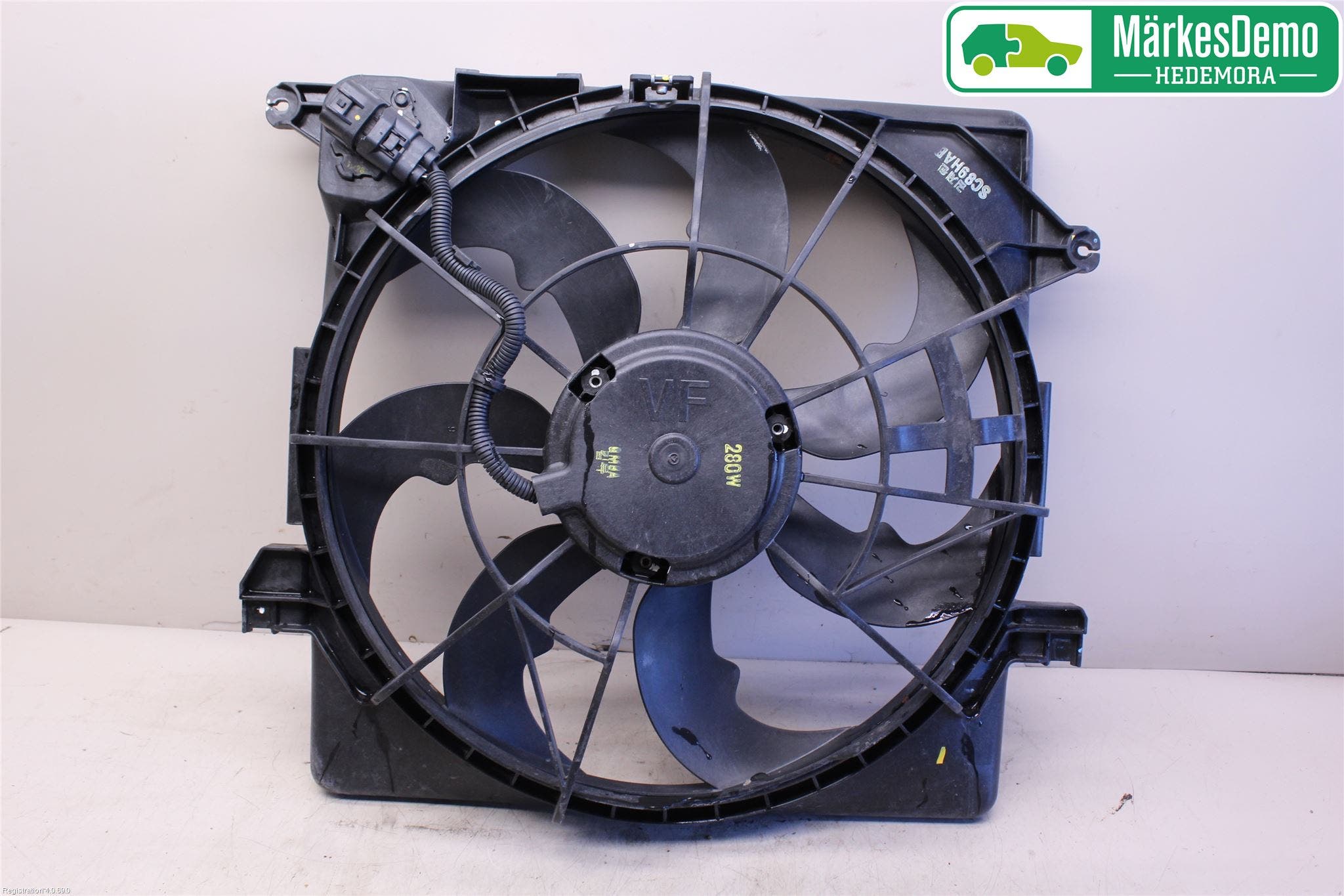 Hyundai i40 08-15 Kylfläkt El