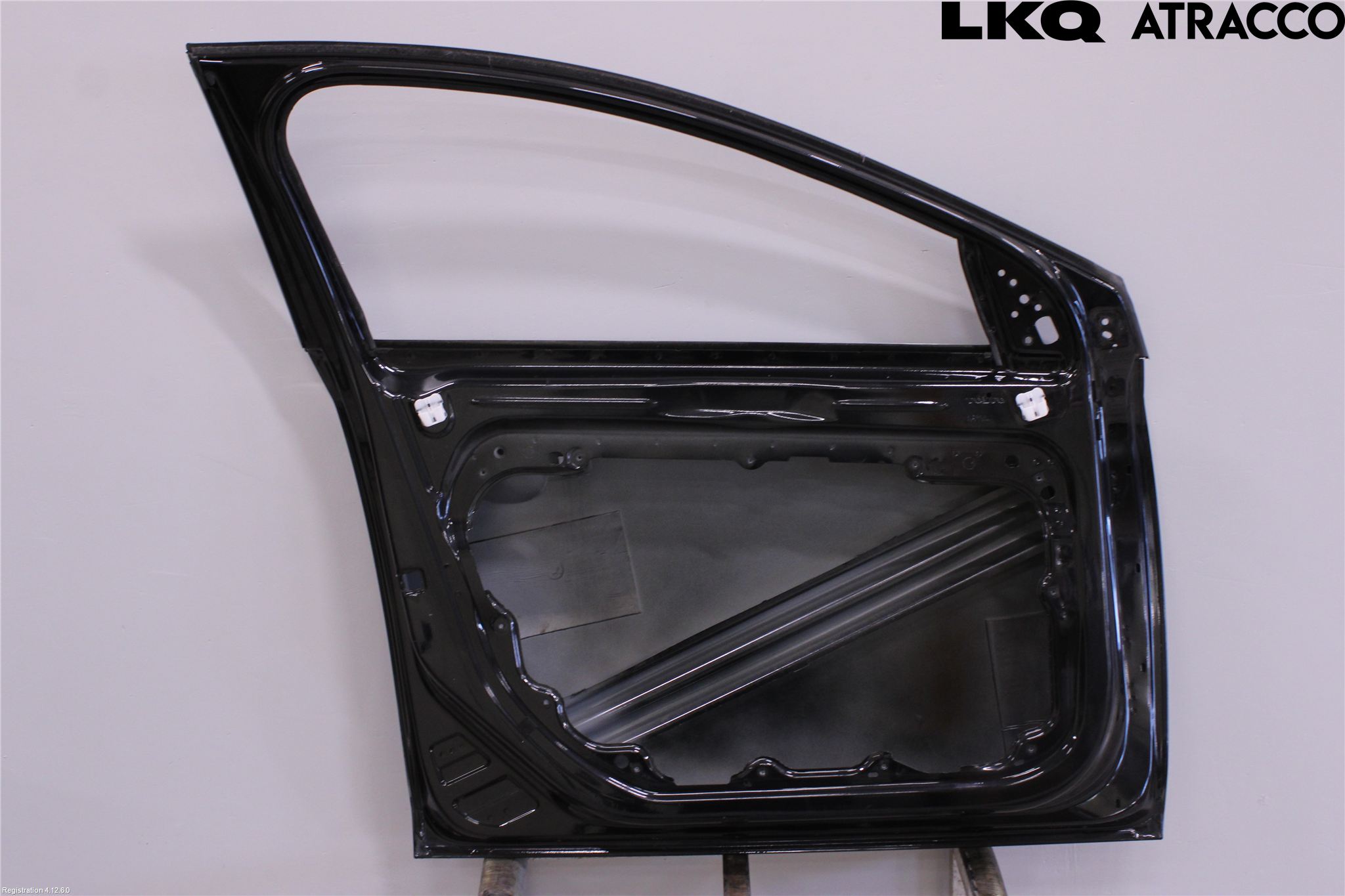 Volvo V40 12-19 Dörr Fram Vänster