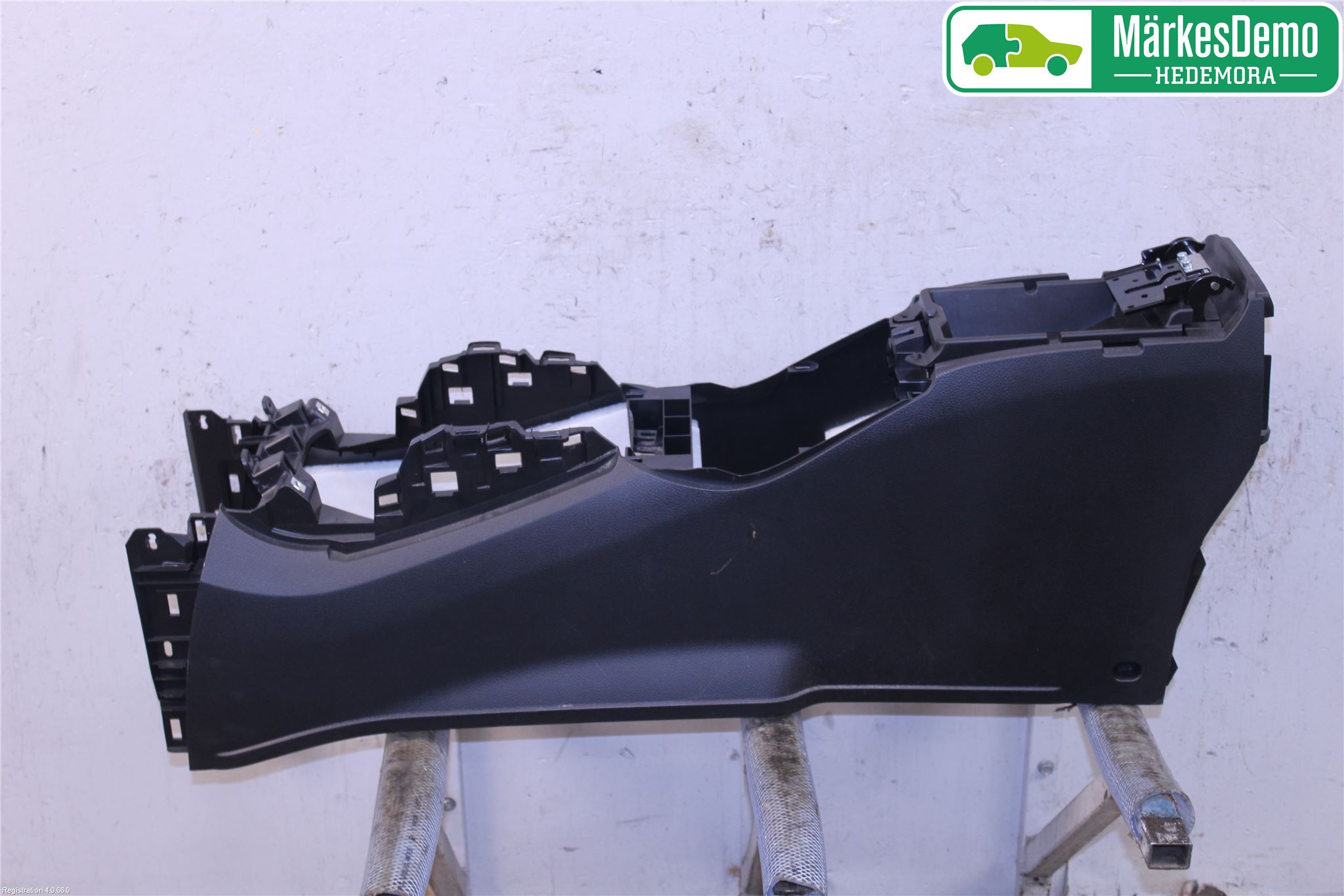 Nissan QASHQAI 14-17 Inr Tunnelfack