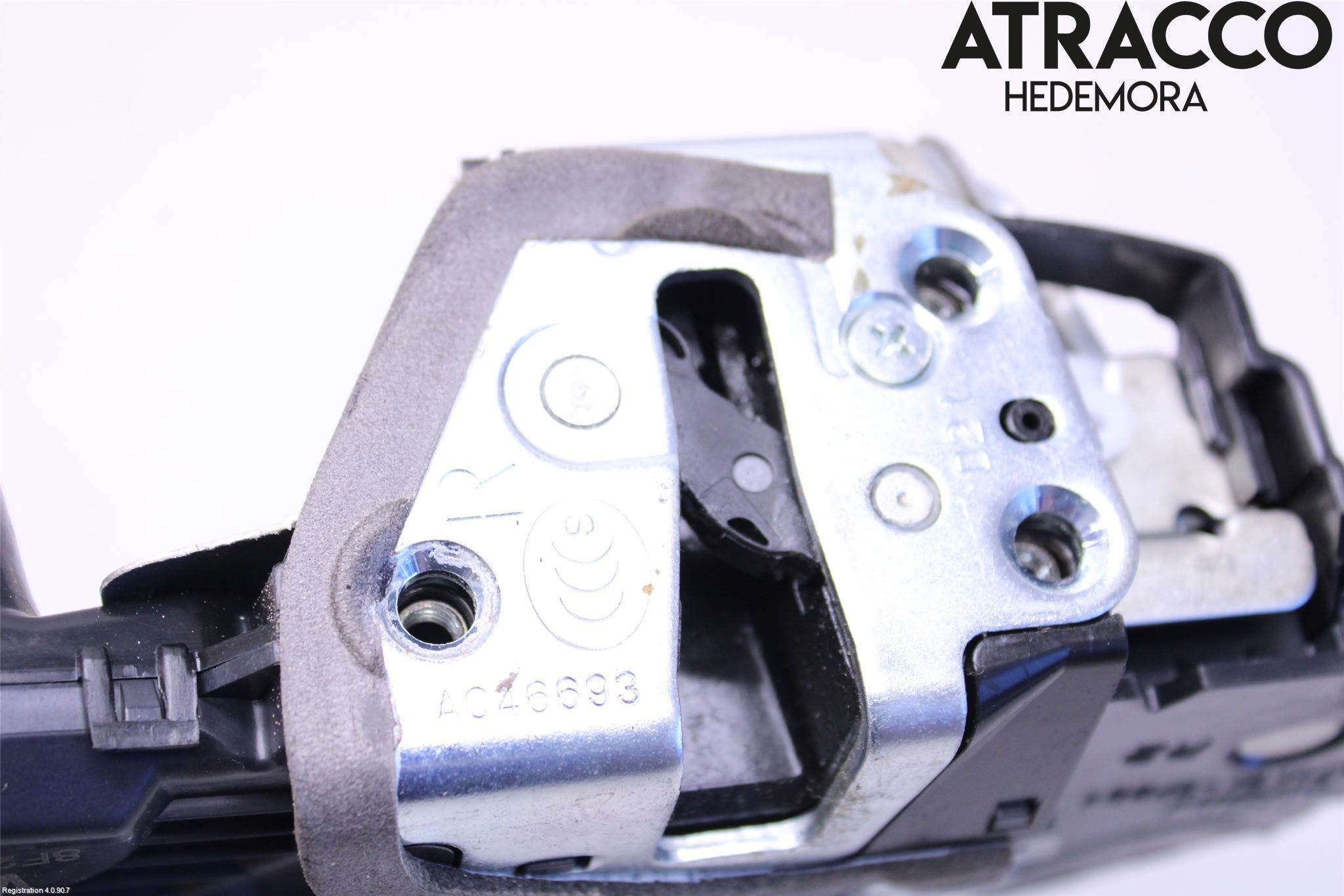 Lexus NX 300h 15-21 Låskista-Dörrlås