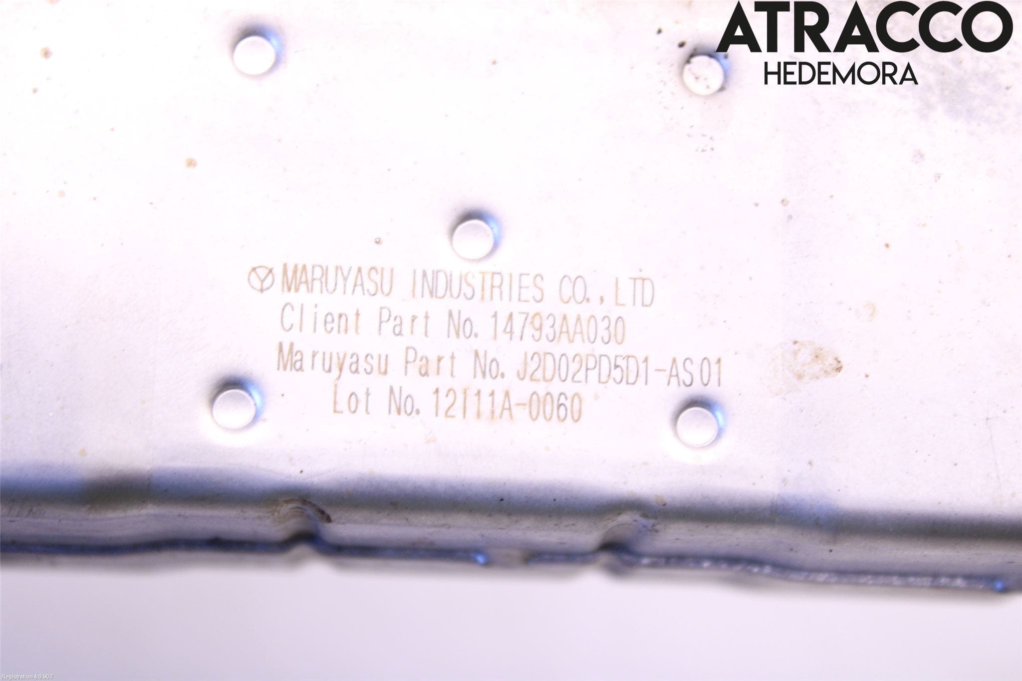 Subaru OUTBACK 10-15 Avgaskylare