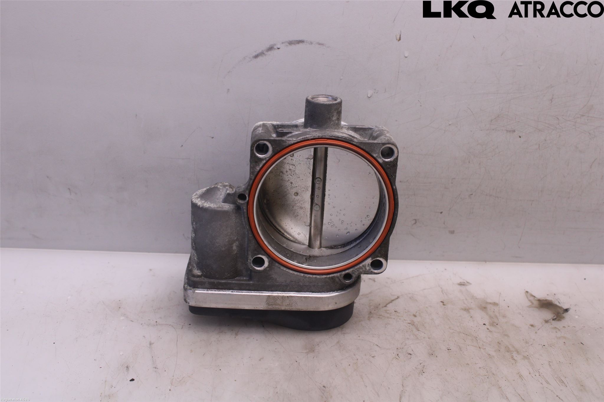 BMW 7 E65/66    00-08 Injspjällhus