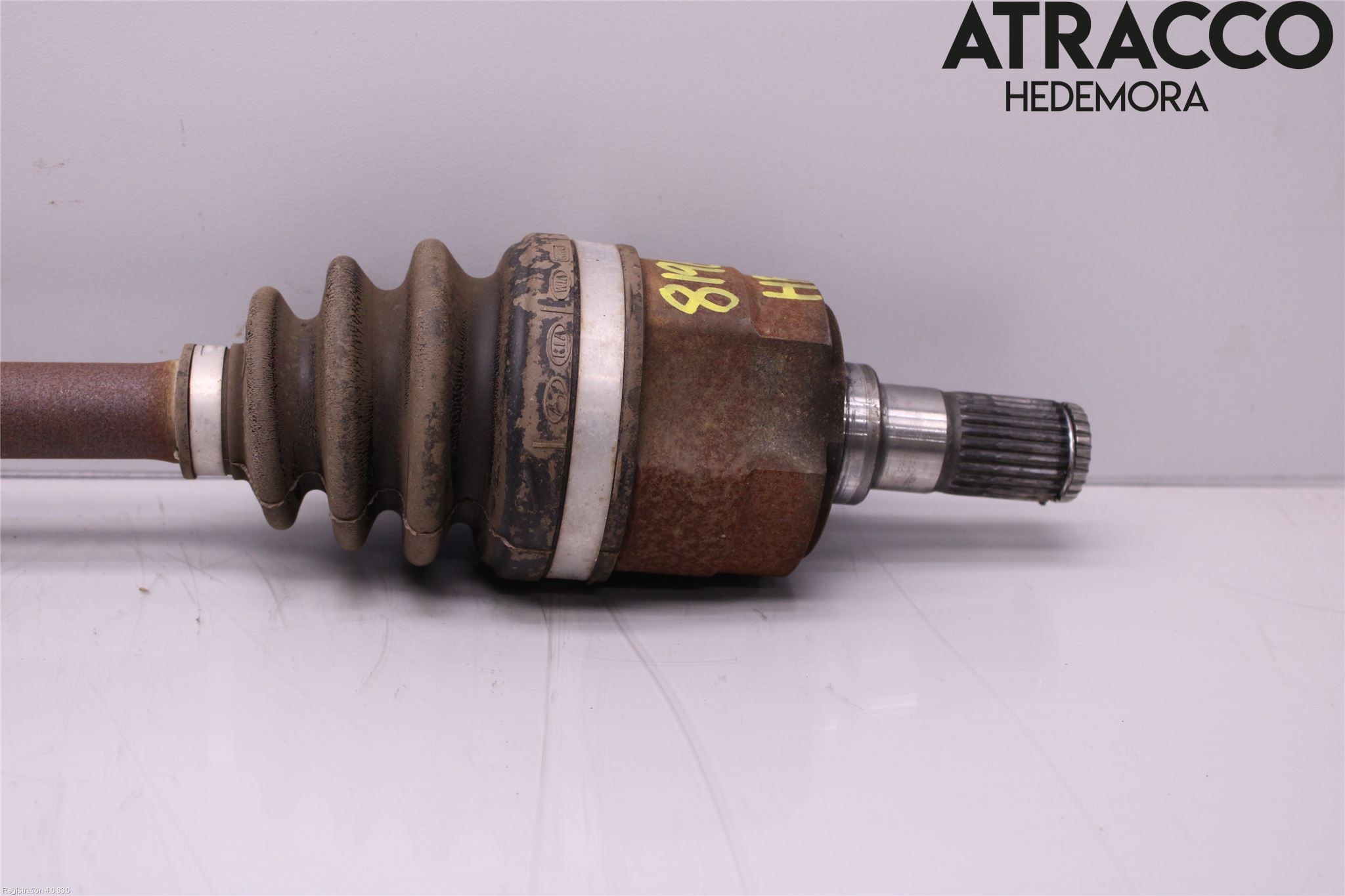 Hyundai i20 PB 09-14 Drivaxel Fram Höger