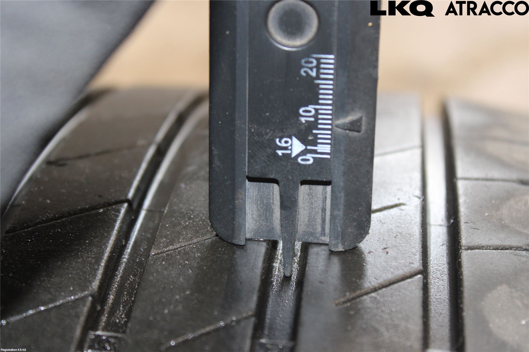 Nissan LEAF 18- Sommardäck Med Fälg