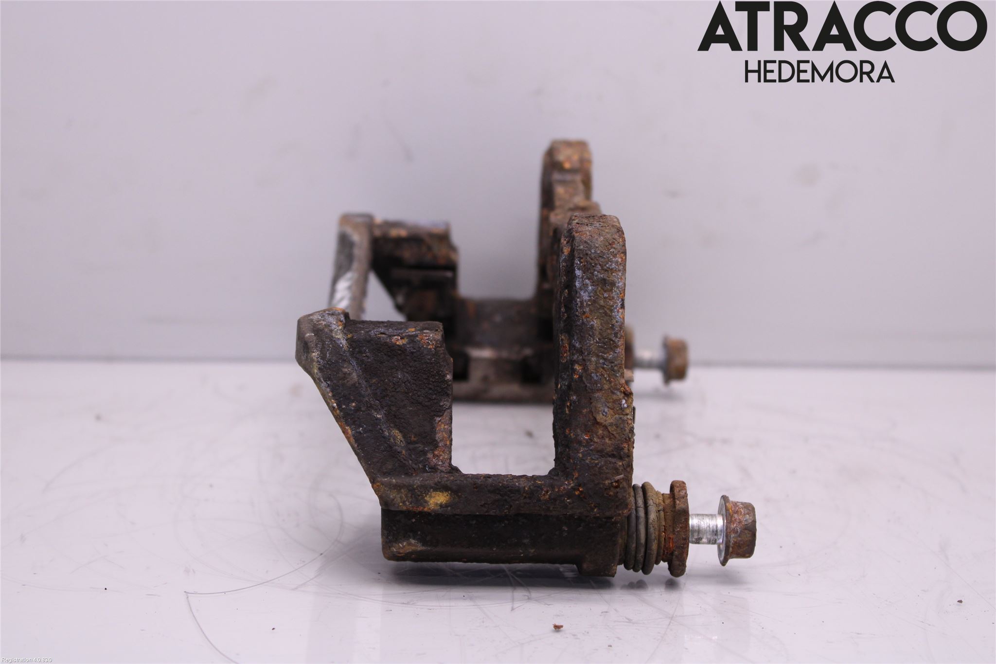 Chevrolet EPICA Bromsokshållare