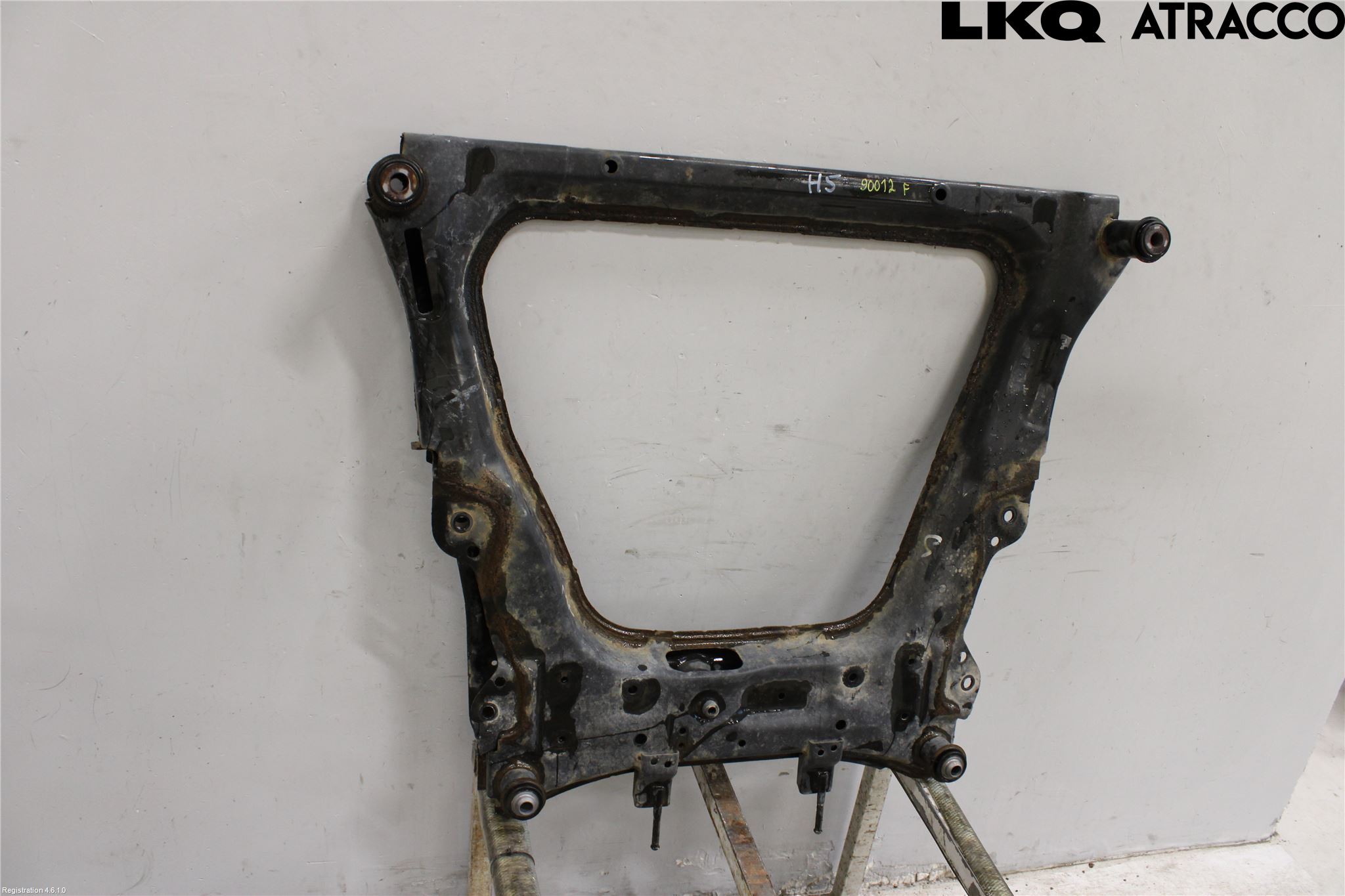 Nissan JUKE 14-19 Framvagnsbalk