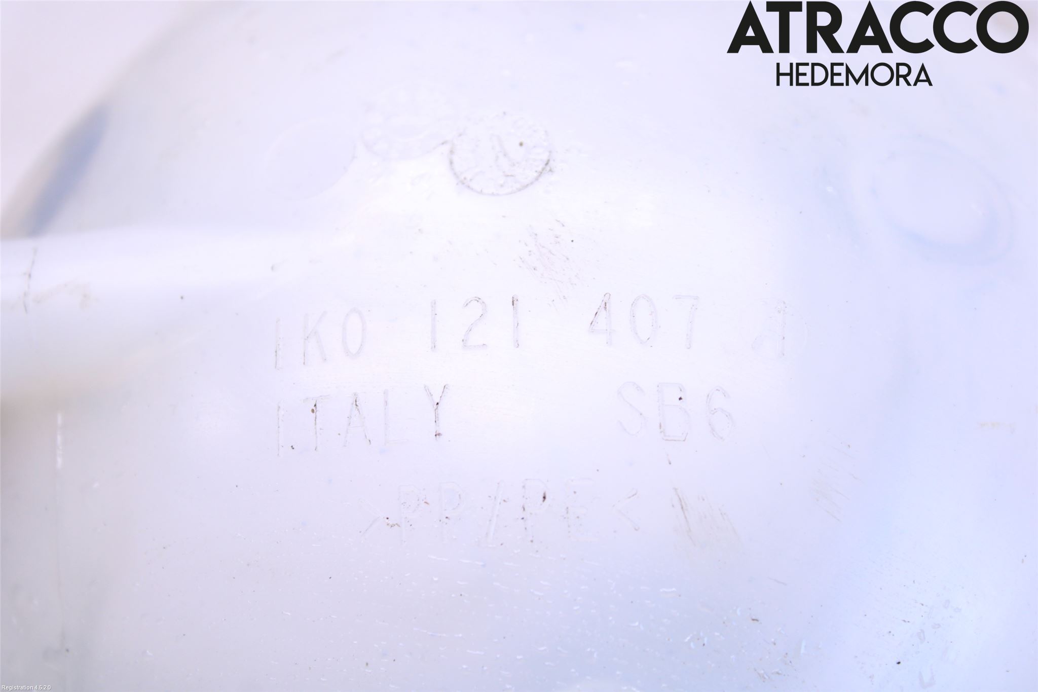 Volkswagen VW CADDY      04-10 Expansionstank