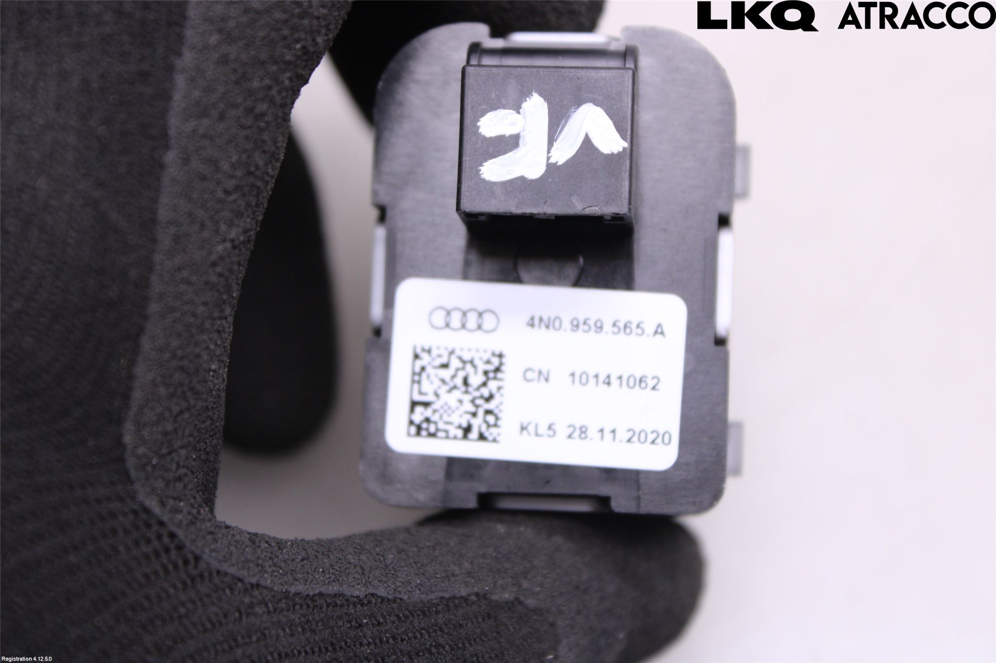 Audi A6 F2/C8 19- Strömställare Spegel