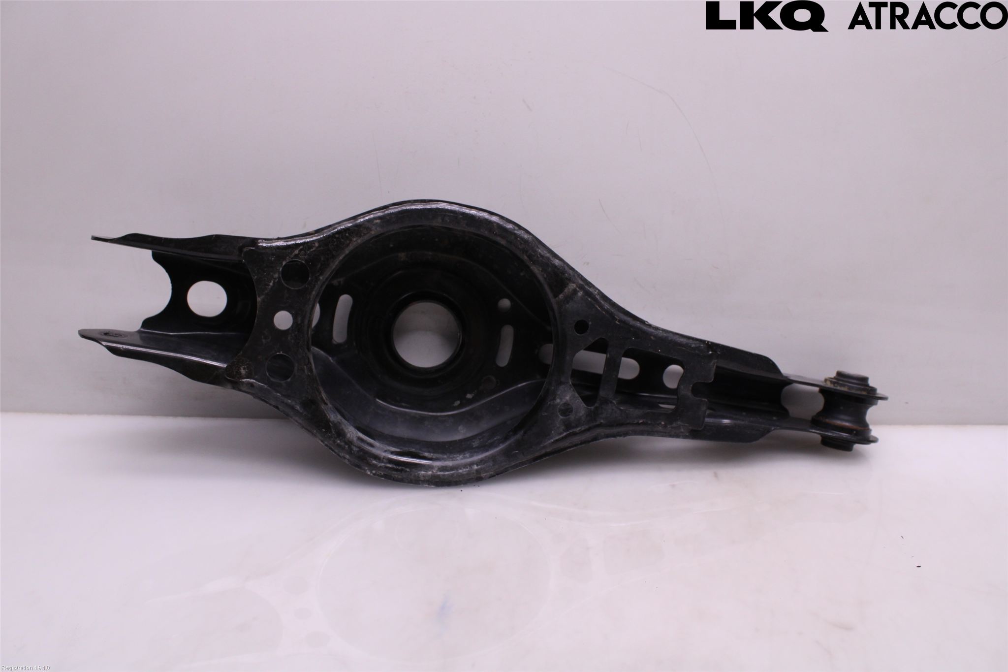 Toyota C-HR 24- Bärarm Bak Vänster