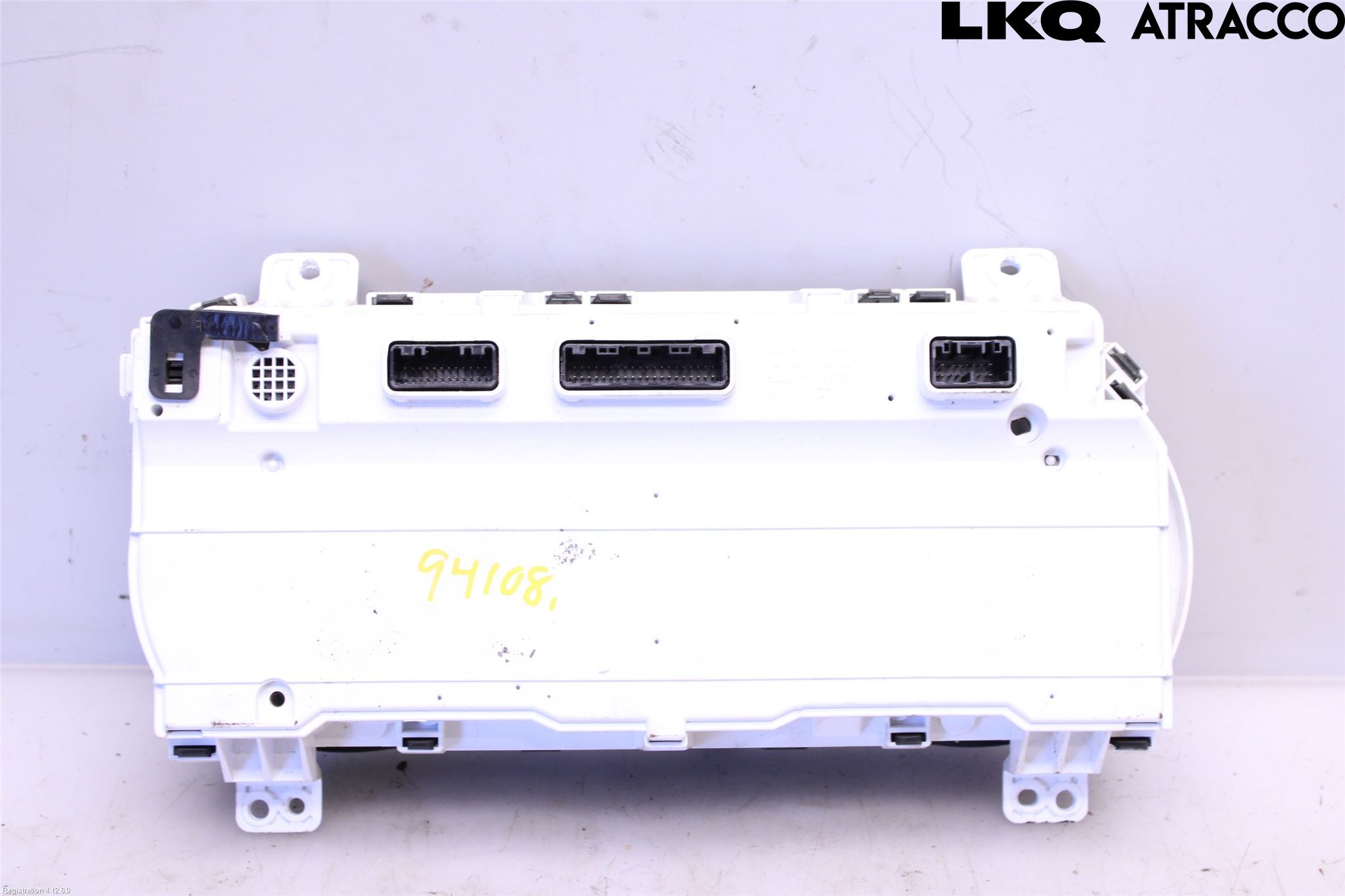 Toyota HILUX 16- Instrument Komb