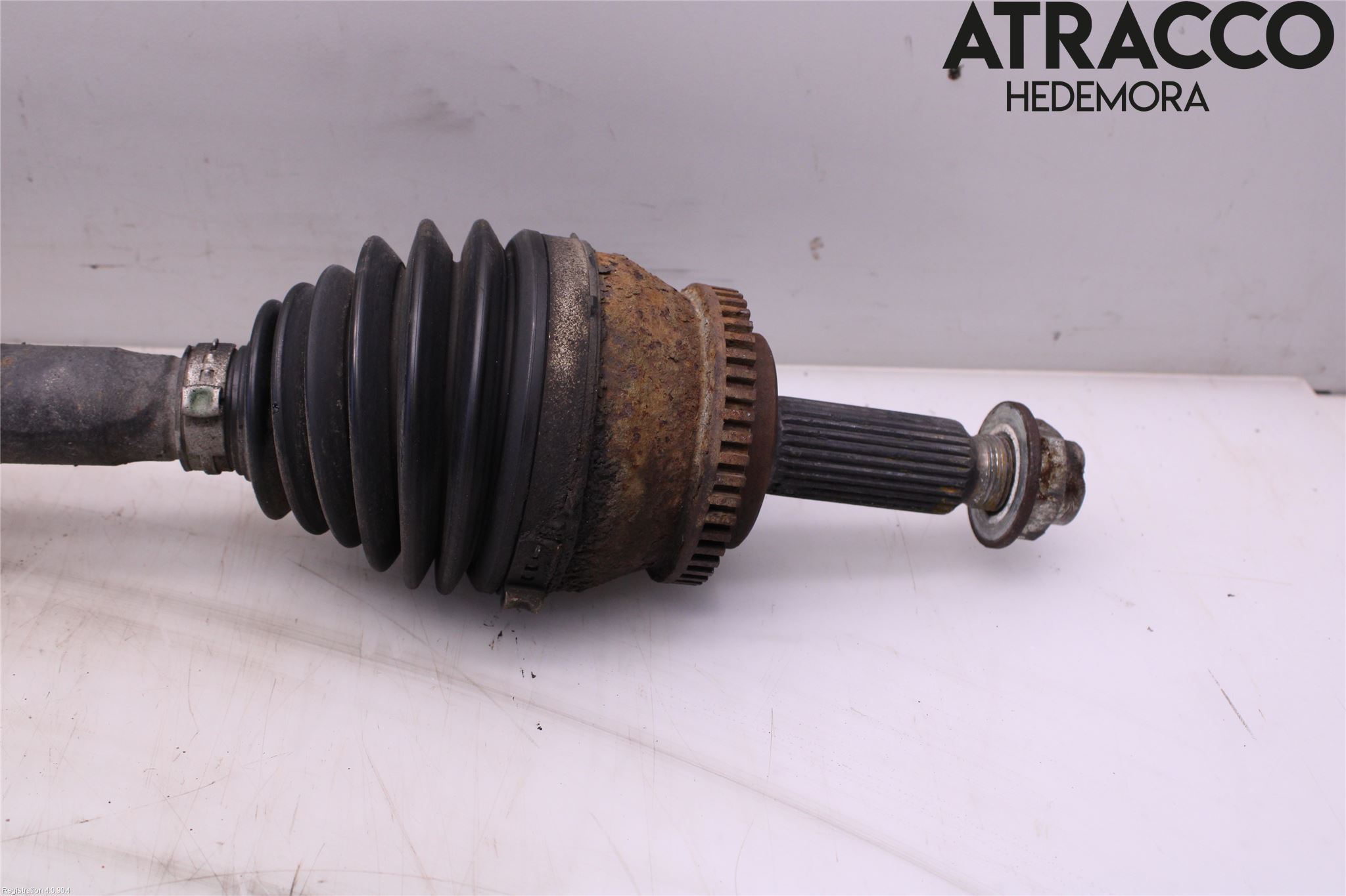Kia CEED 06-12 Drivaxel Fram Höger