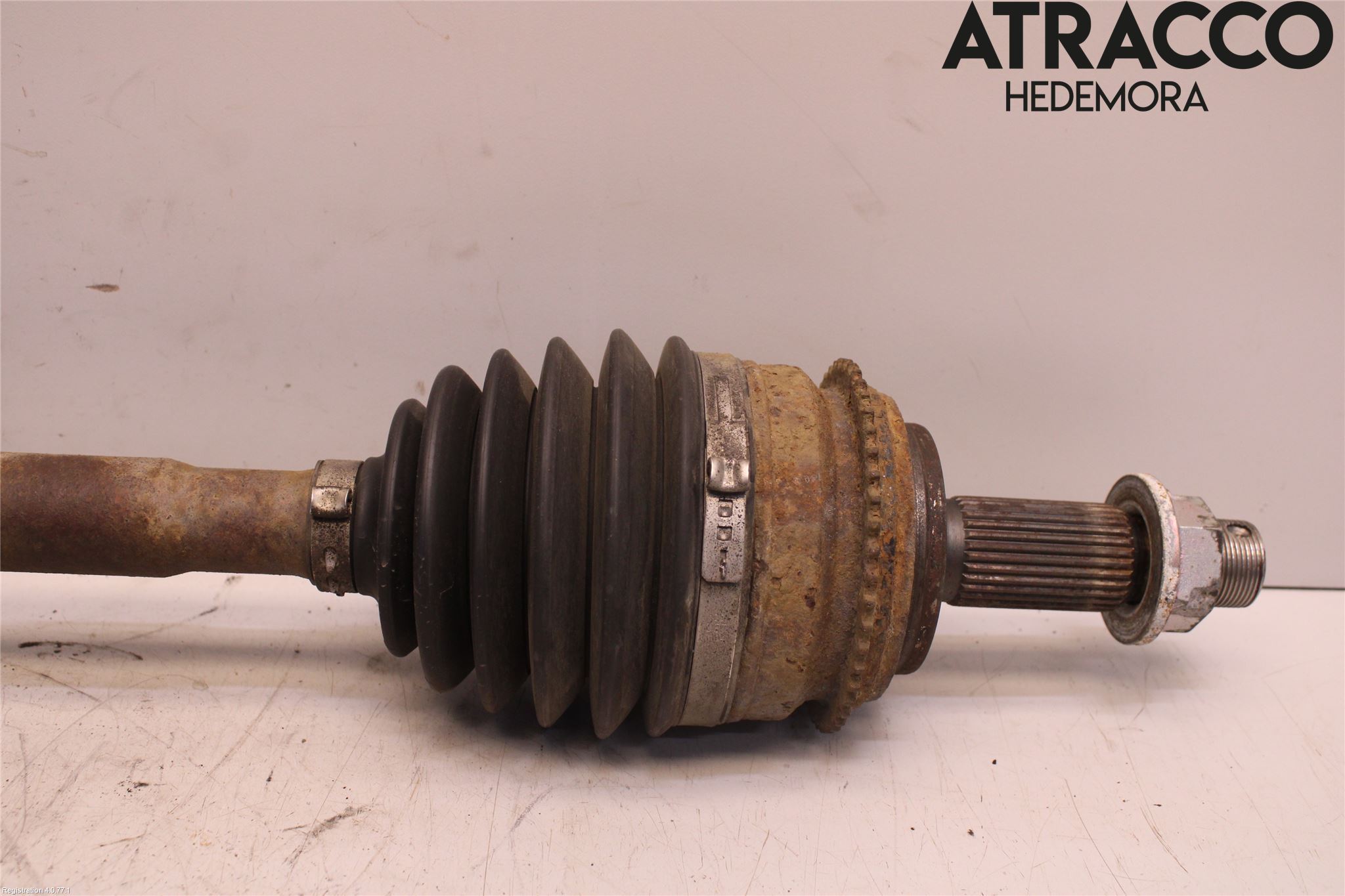 Mitsubishi PAJERO 06-15 Drivaxel Fram Höger