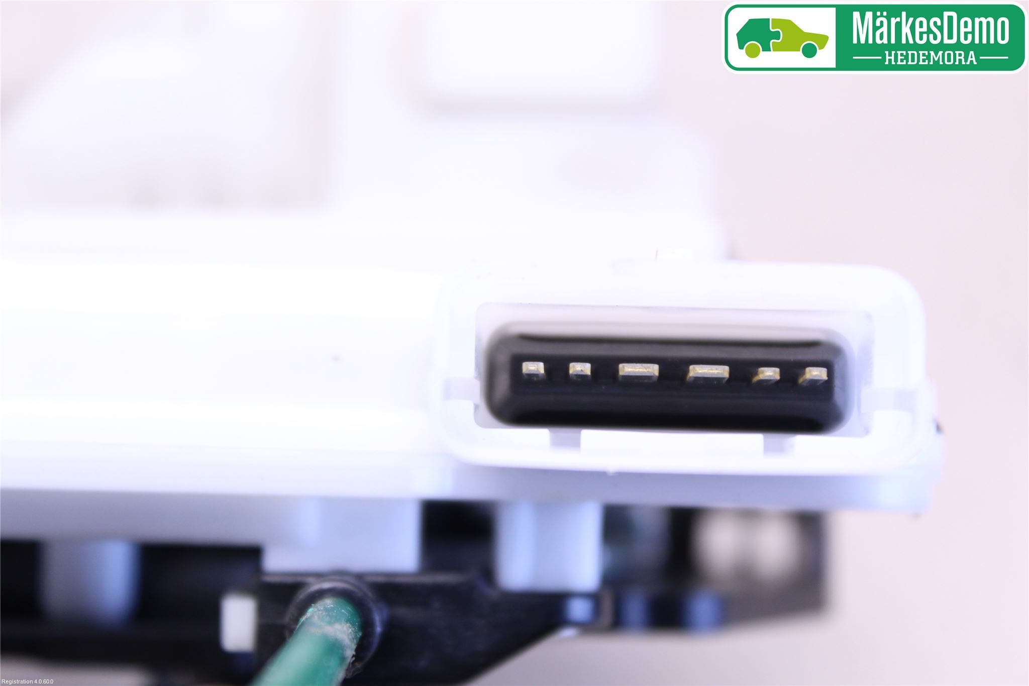 Kia RIO 12-16 Låskista-Dörrlås