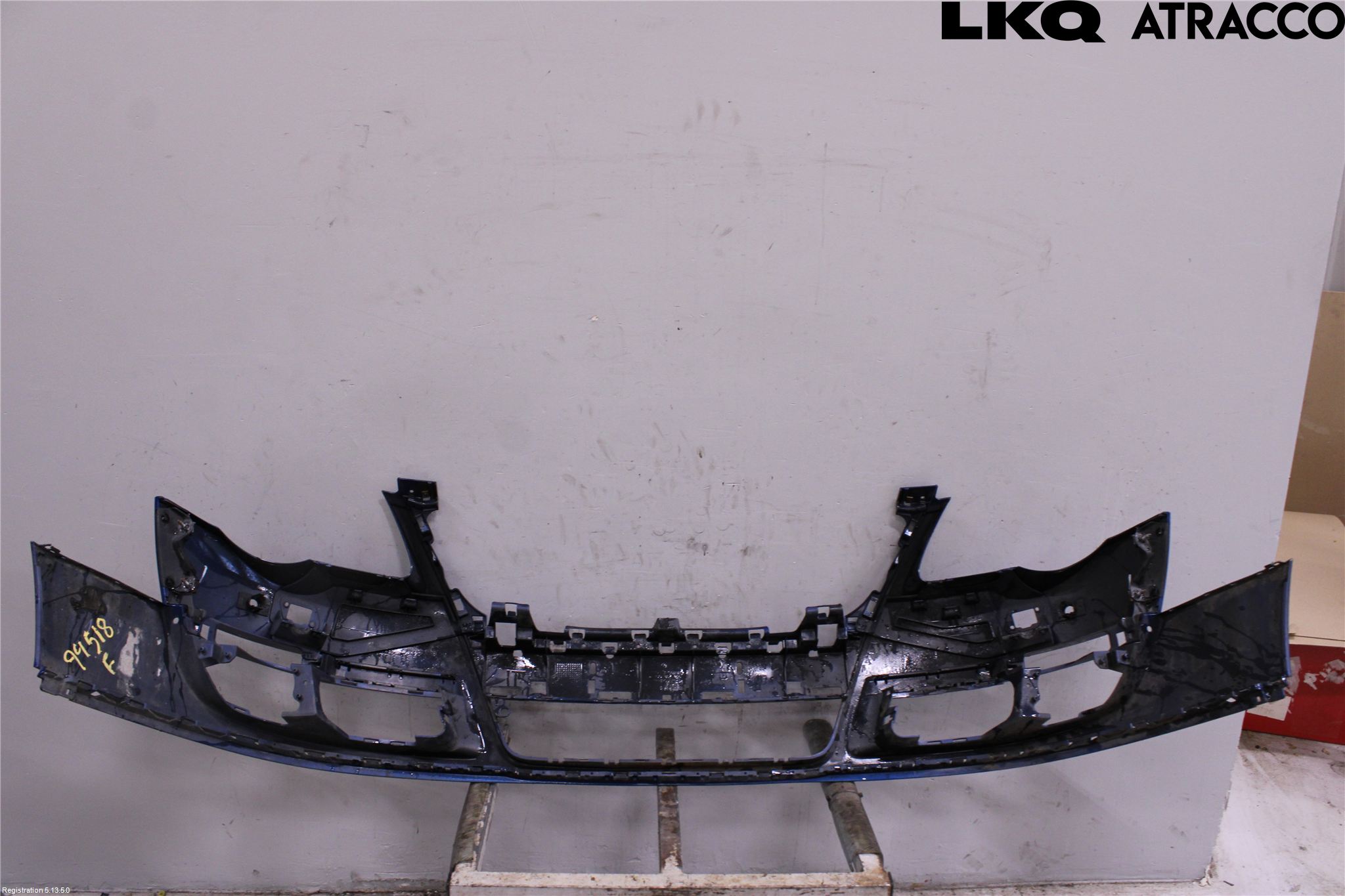 Volkswagen VW PASSAT 05-11 Stötfångarbeklädnad Fram