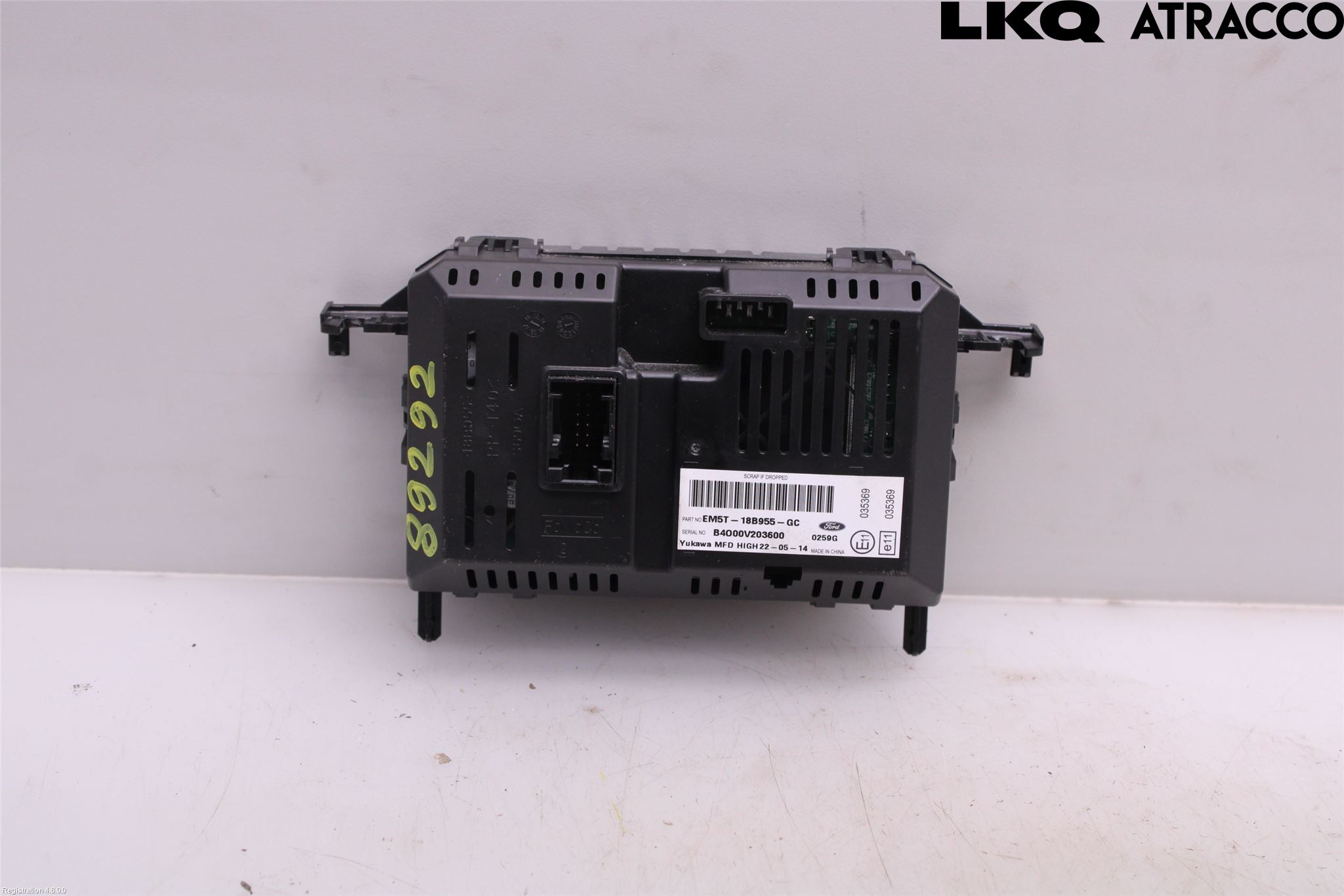 Ford KUGA 13-16 Multifunktionsdisplay