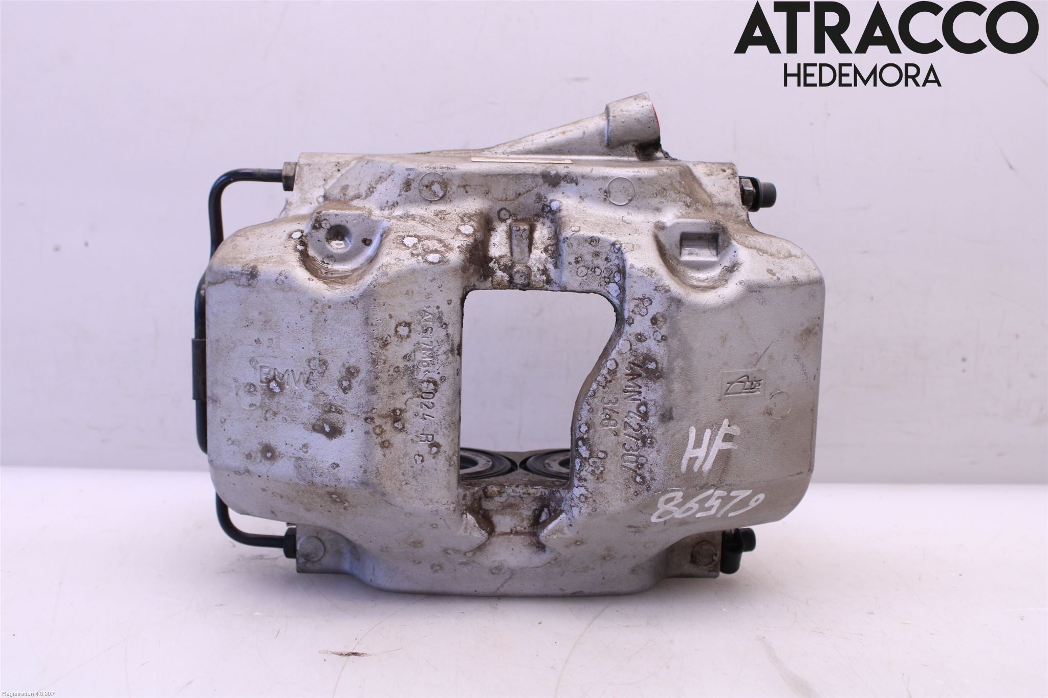 BMW 5 G30/G31/F90 17-23 Bromsok Fram Höger