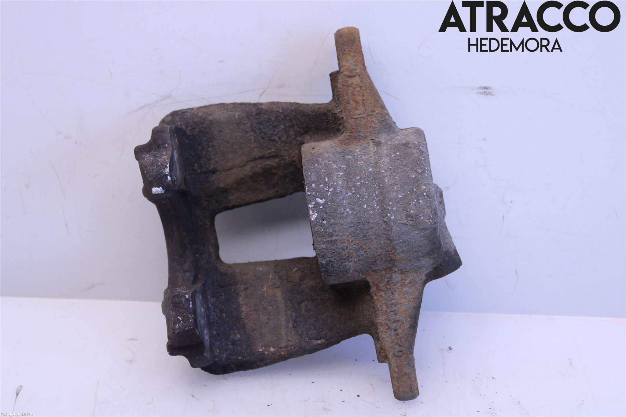 Fiat TIPO/CROSS 16- Bromsok Fram Höger