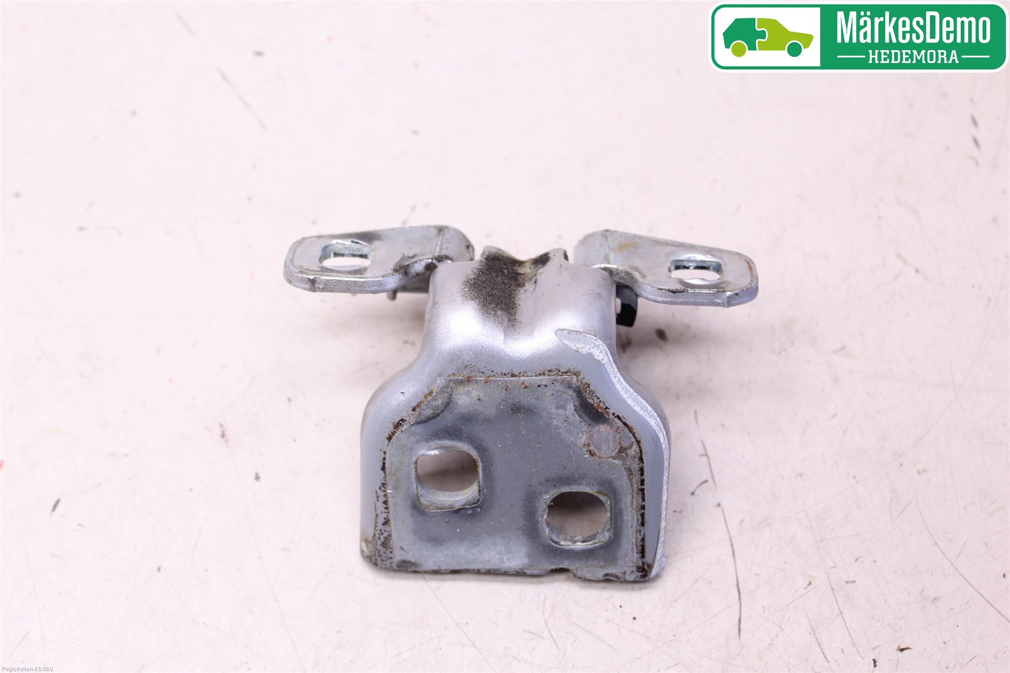 Dacia SANDERO/STEPWAY 13-20 Dörrgångjärn