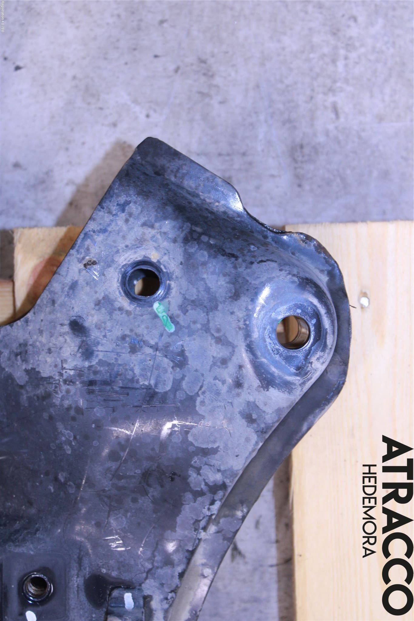 Kia SPORTAGE (SL) 11-15 Framvagnsbalk