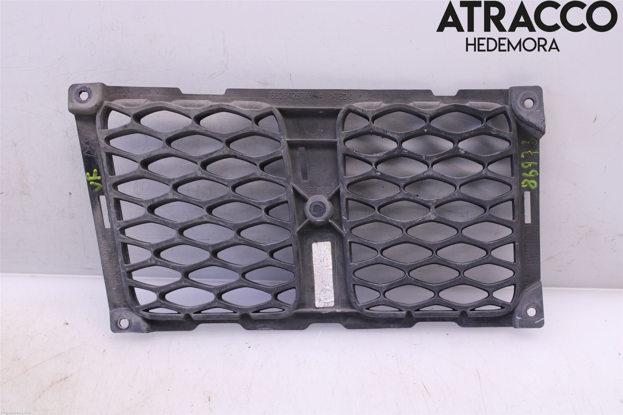 Jeep GRAND CHEROKEE 10-20 Grilldel Vänster