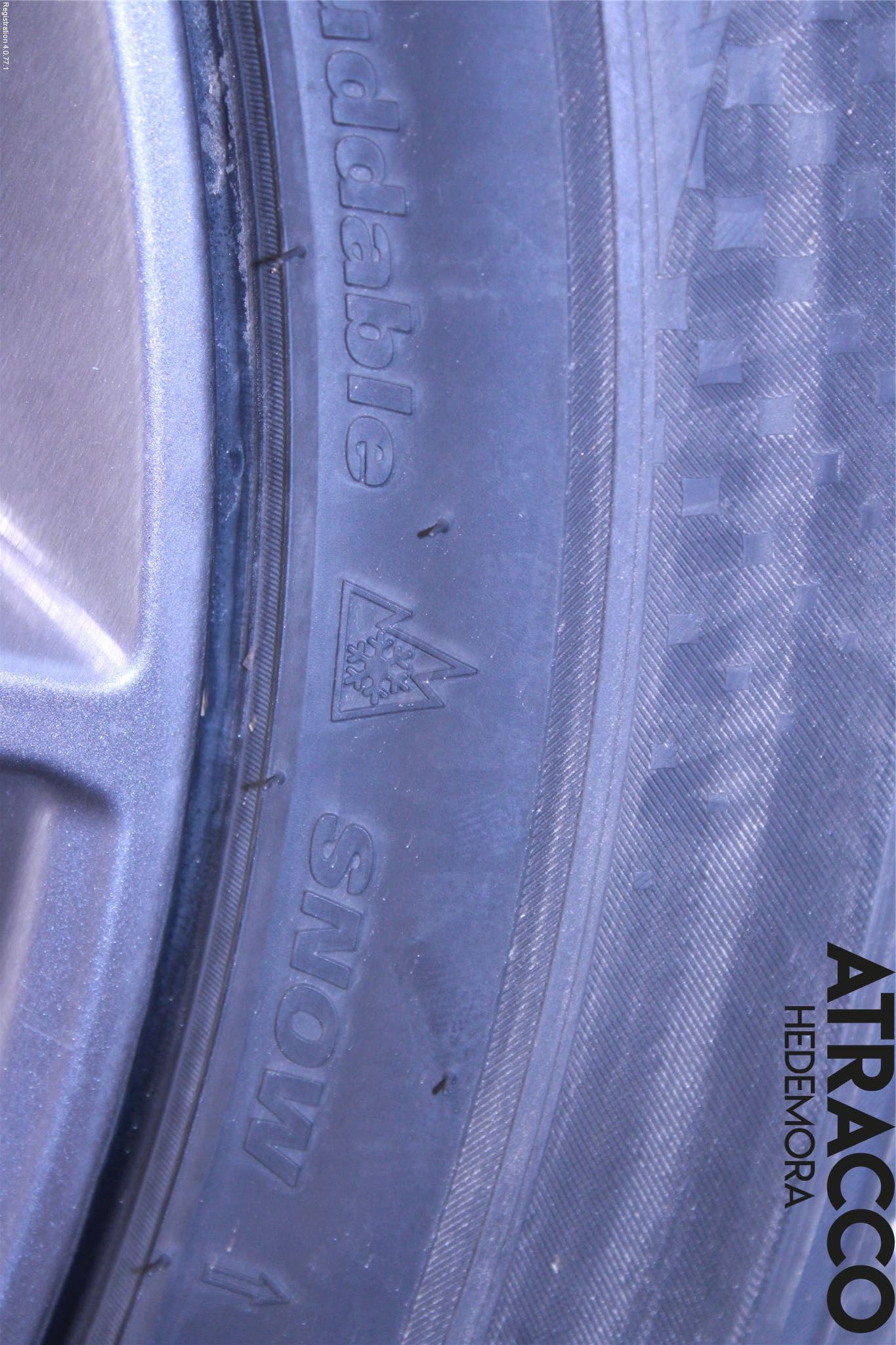 Jeep GRAND CHEROKEE 10-20 Vinterdäck Med Fälg