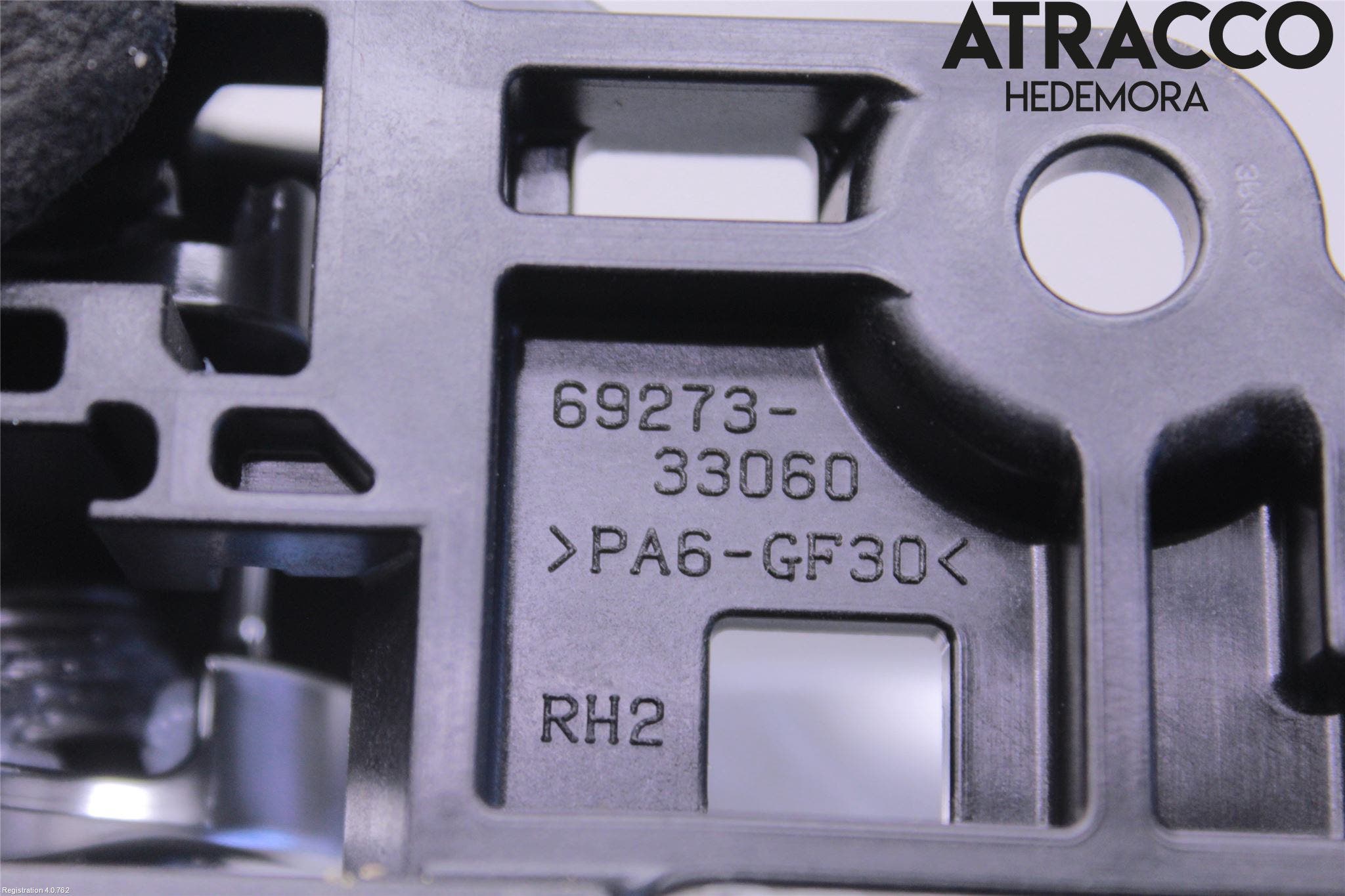 Toyota RAV4 19- Dörrhandtag Inre Hö