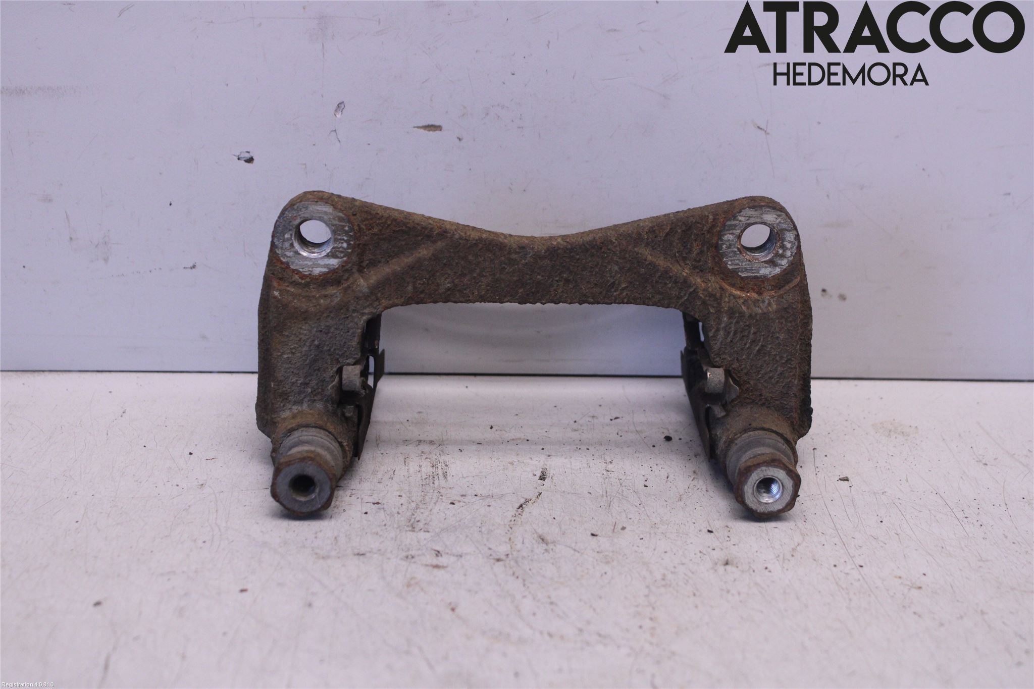 Suzuki SWIFT 11-16 Bromsokshållare