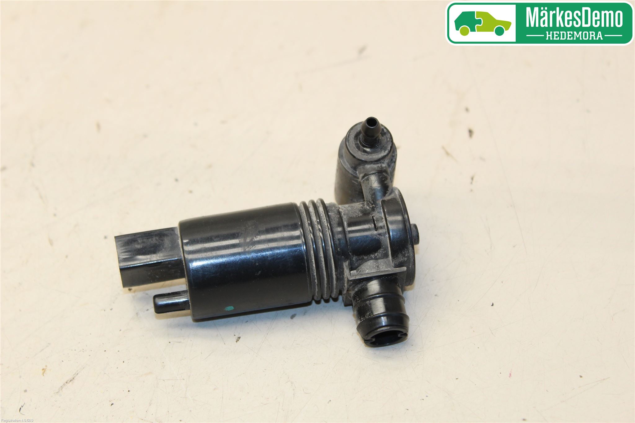Volvo XC60 14-17 Spolarpump Vindruta