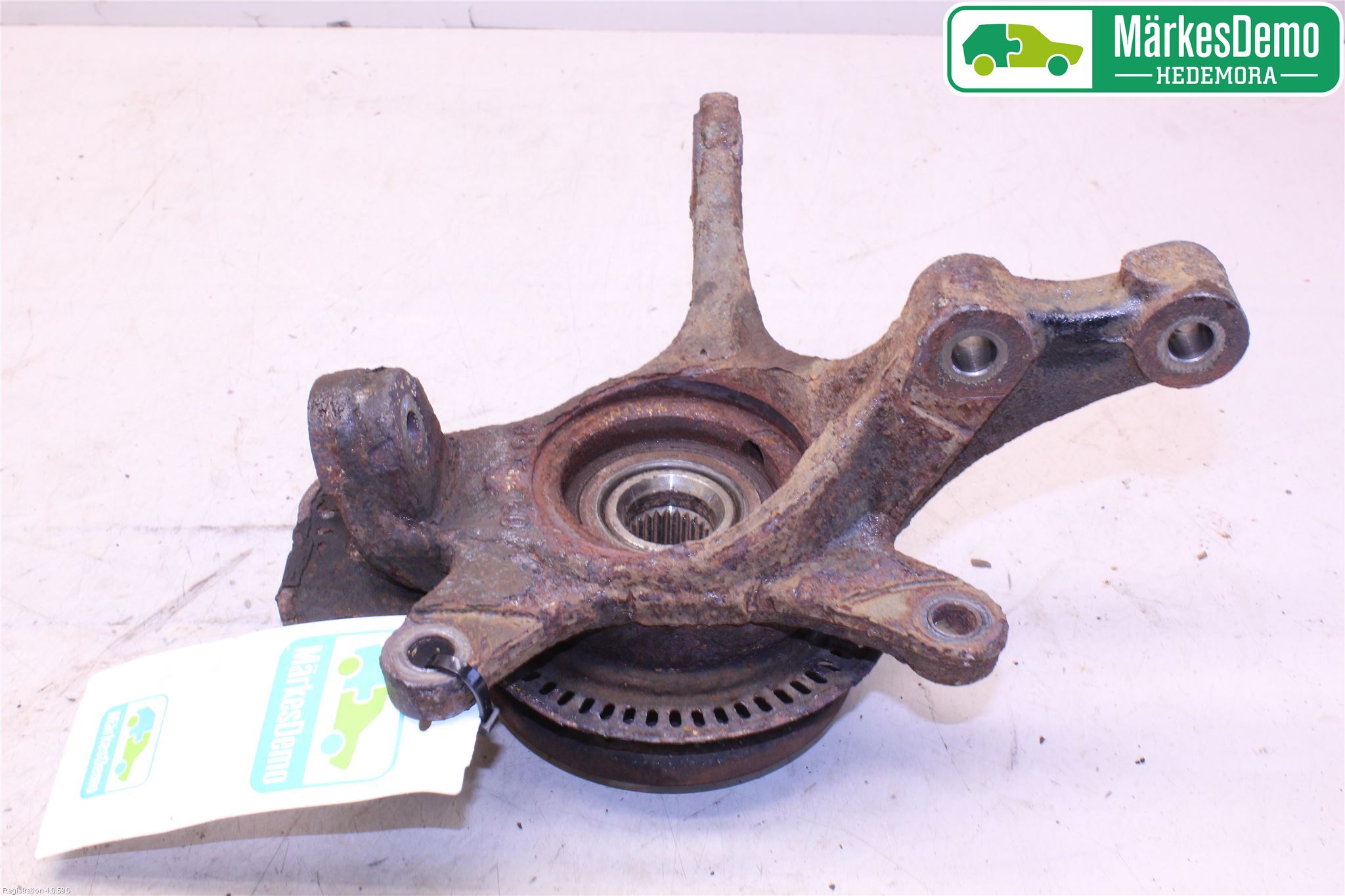 Suzuki SWIFT 11-16 Styrspindel Lagerhus Vä