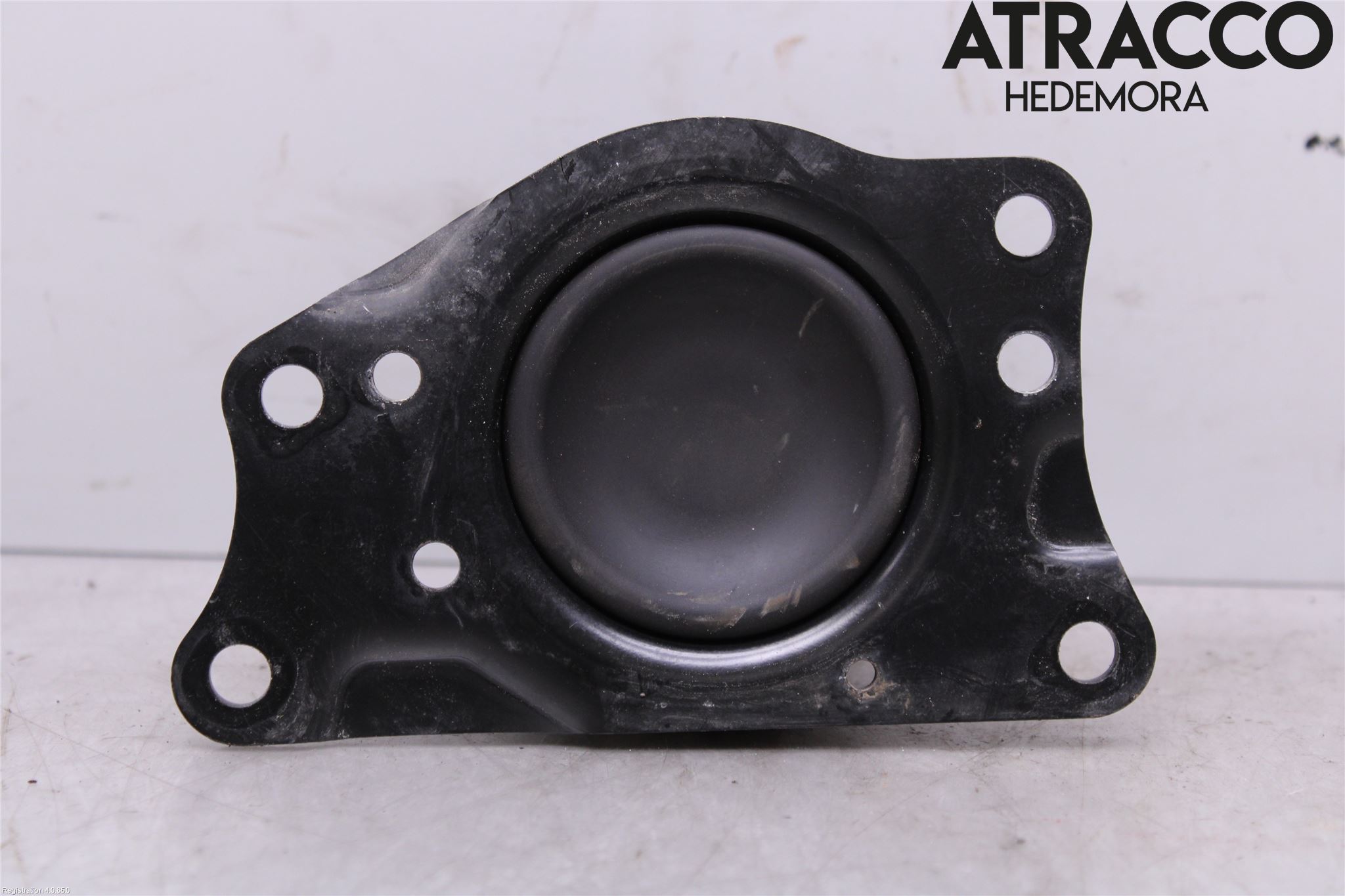 Skoda RAPID Motorfäste