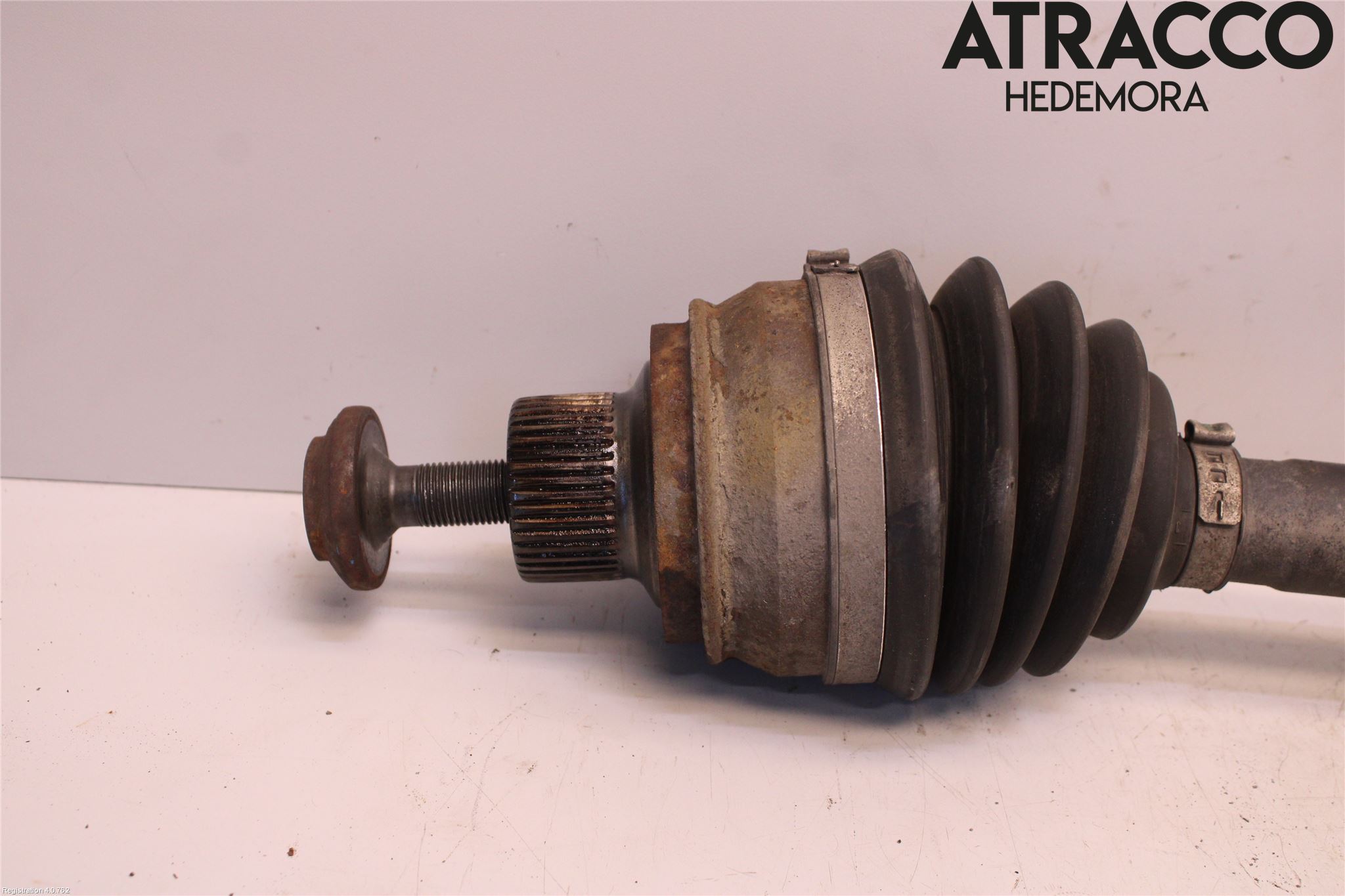 Audi A6 ALLROAD 12-18 Drivaxel Fram Höger