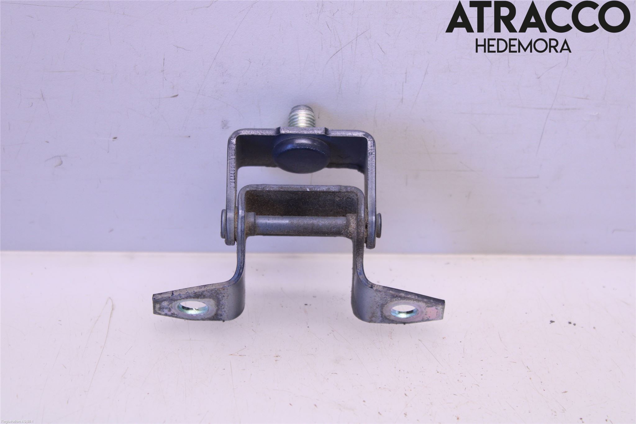 Mazda CX-3 Bakluckegångjärn Vä