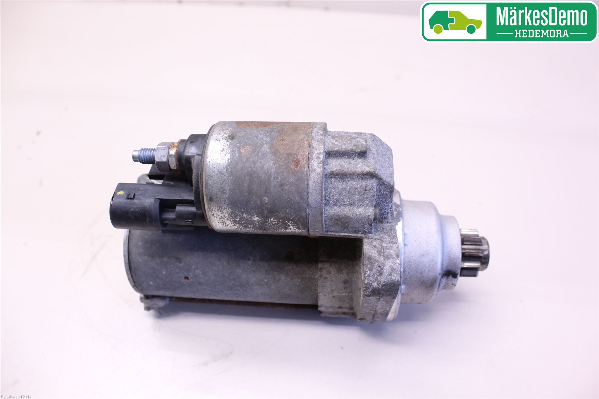 Volkswagen VW GOLF VI 09-13 Startmotor