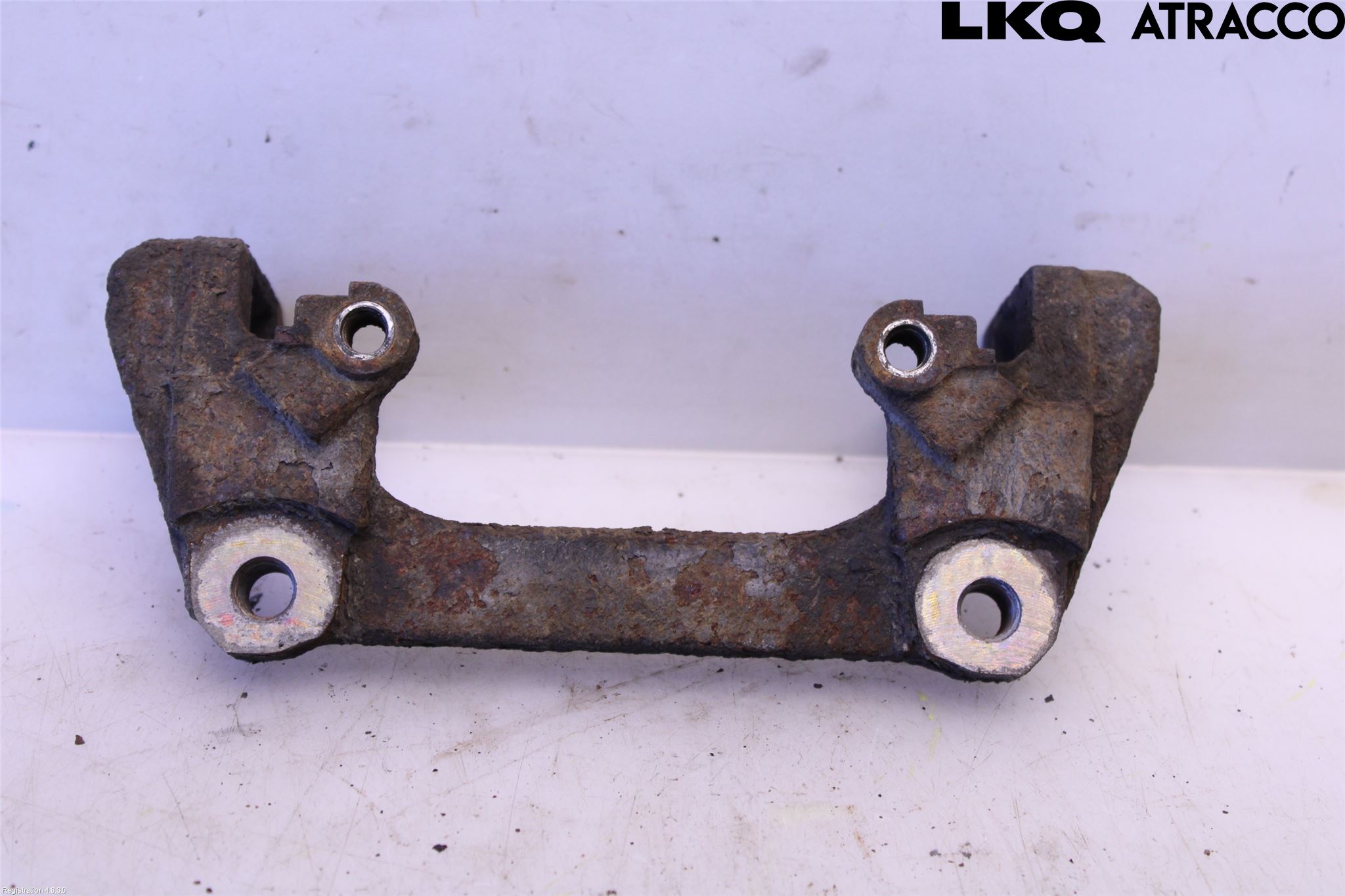 Volvo XC70 05-07 Bromsokshållare