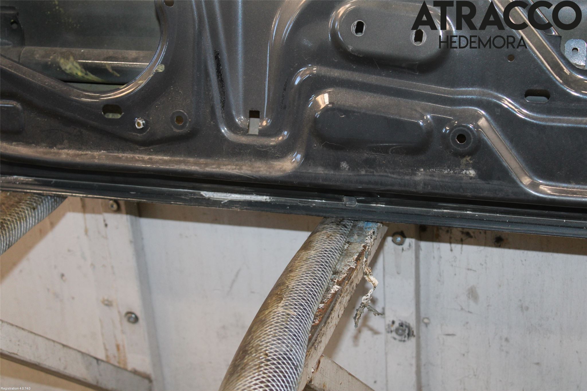 Nissan NAVARA 05-16 Dörr Fram Höger